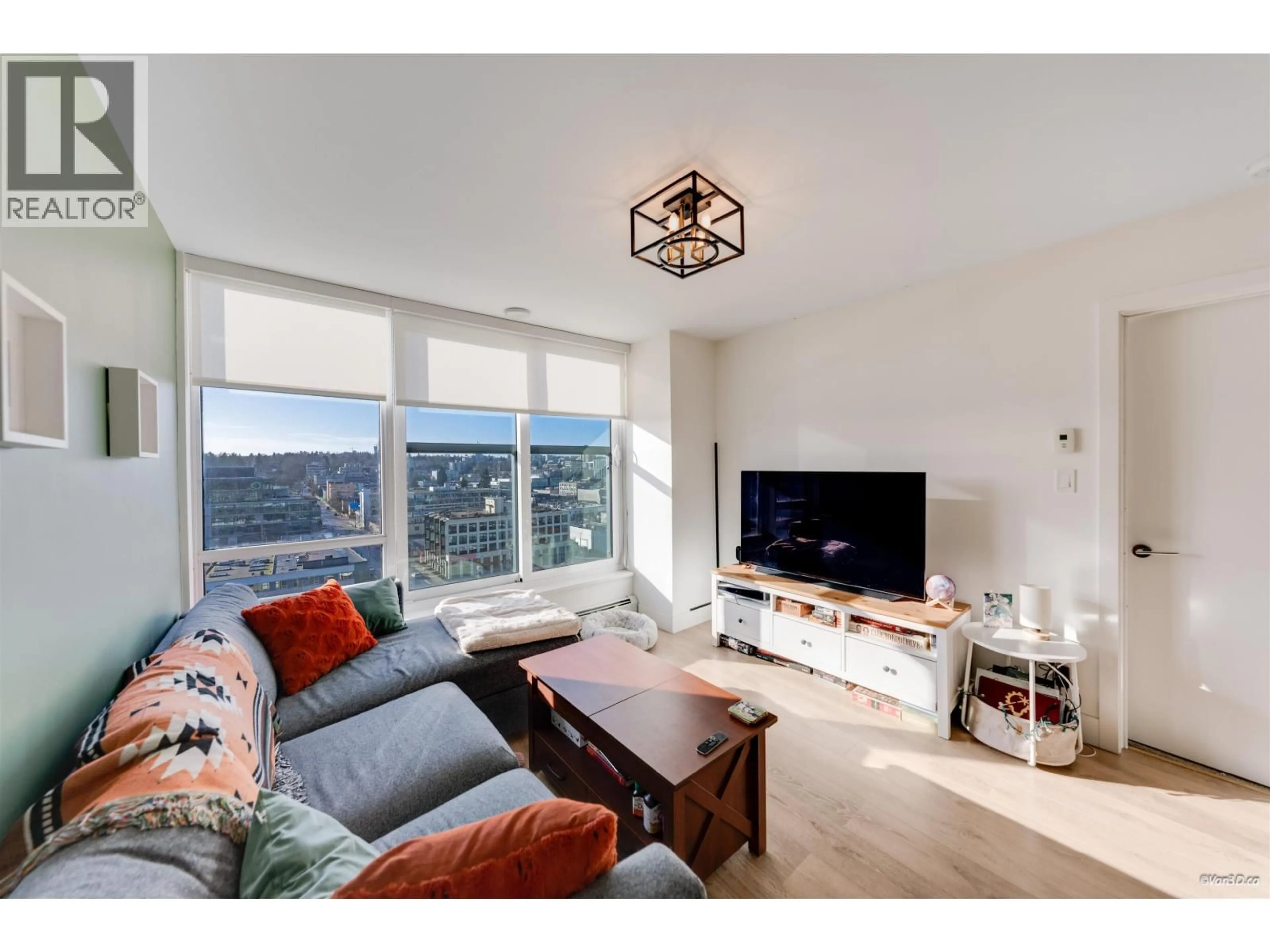 Living room with furniture, wood/laminate floor for 1507 - 1788 COLUMBIA STREET, Vancouver British Columbia V5Y0L7