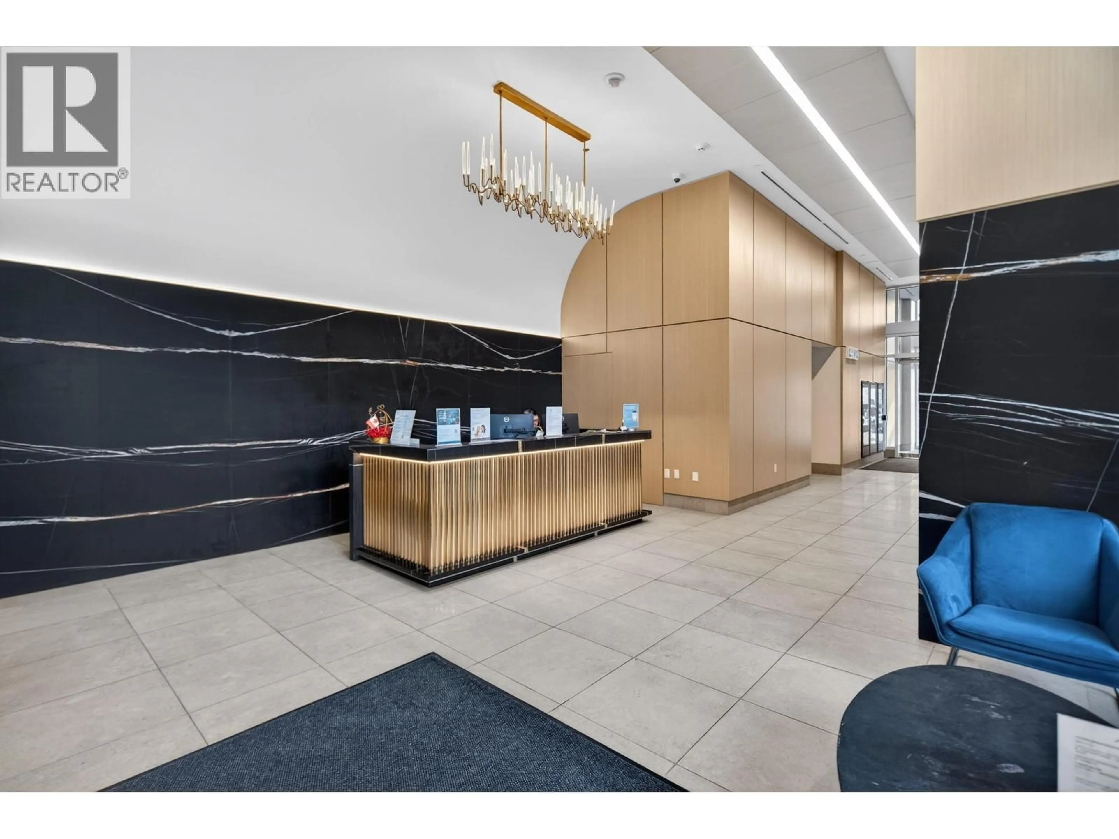 Lobby for 1402 - 6511 SUSSEX AVENUE, Burnaby British Columbia V5H0K5