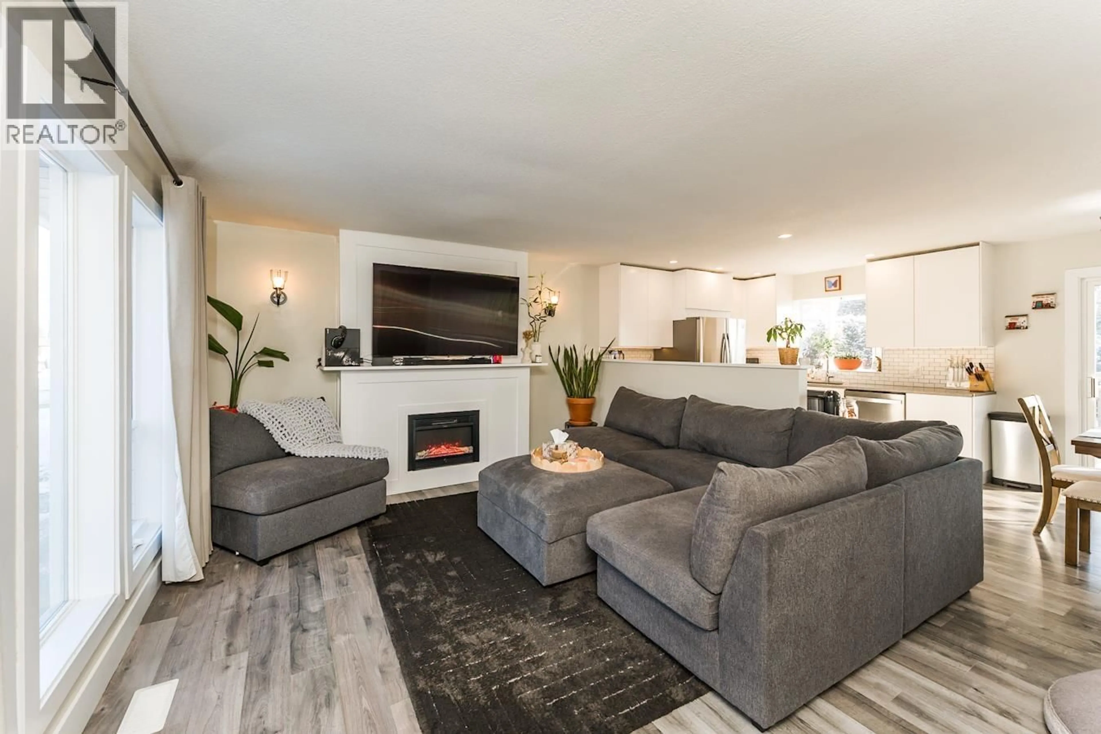 Living room with furniture, unknown for 4150 BAKER ROAD, Prince George British Columbia V2N5K6