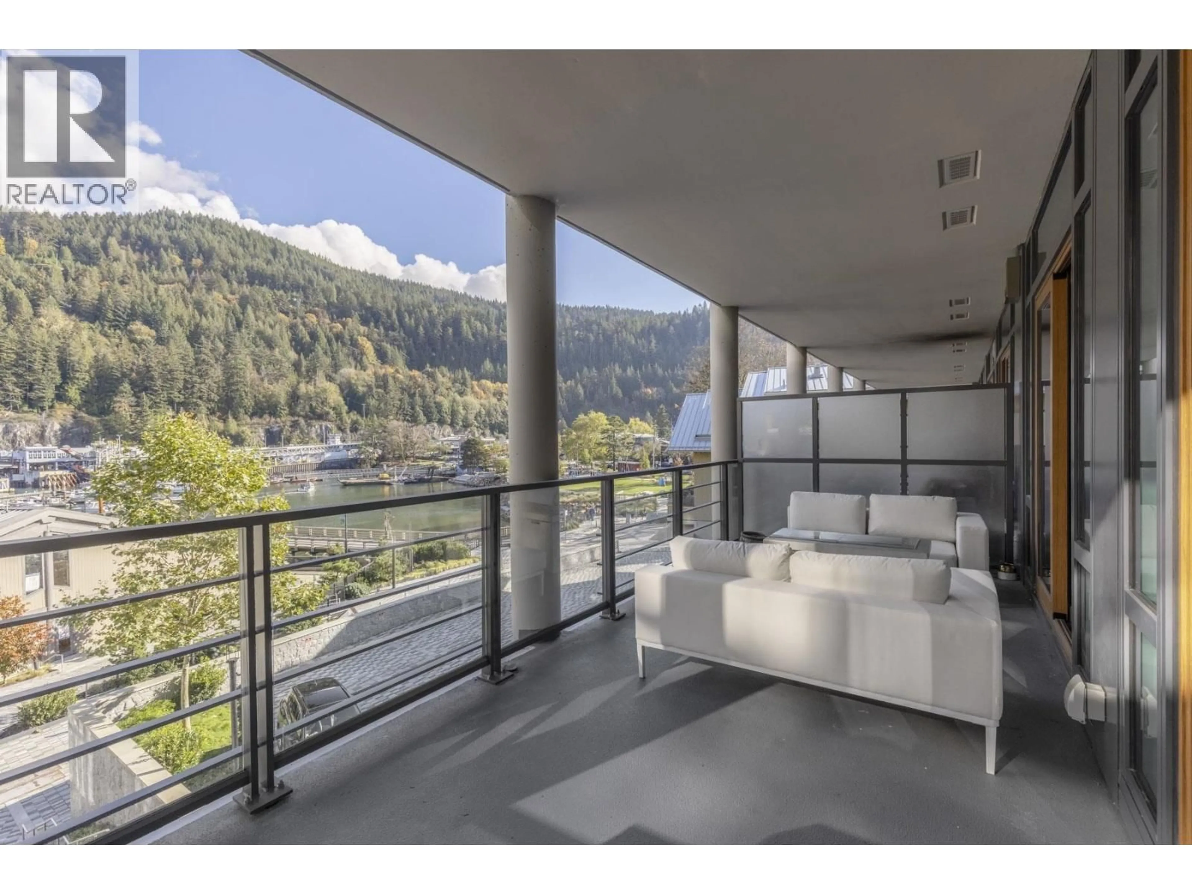 Balcony in the apartment, water/lake/river/ocean view for 301 - 6697 NELSON AVENUE, West Vancouver British Columbia V7W2B2