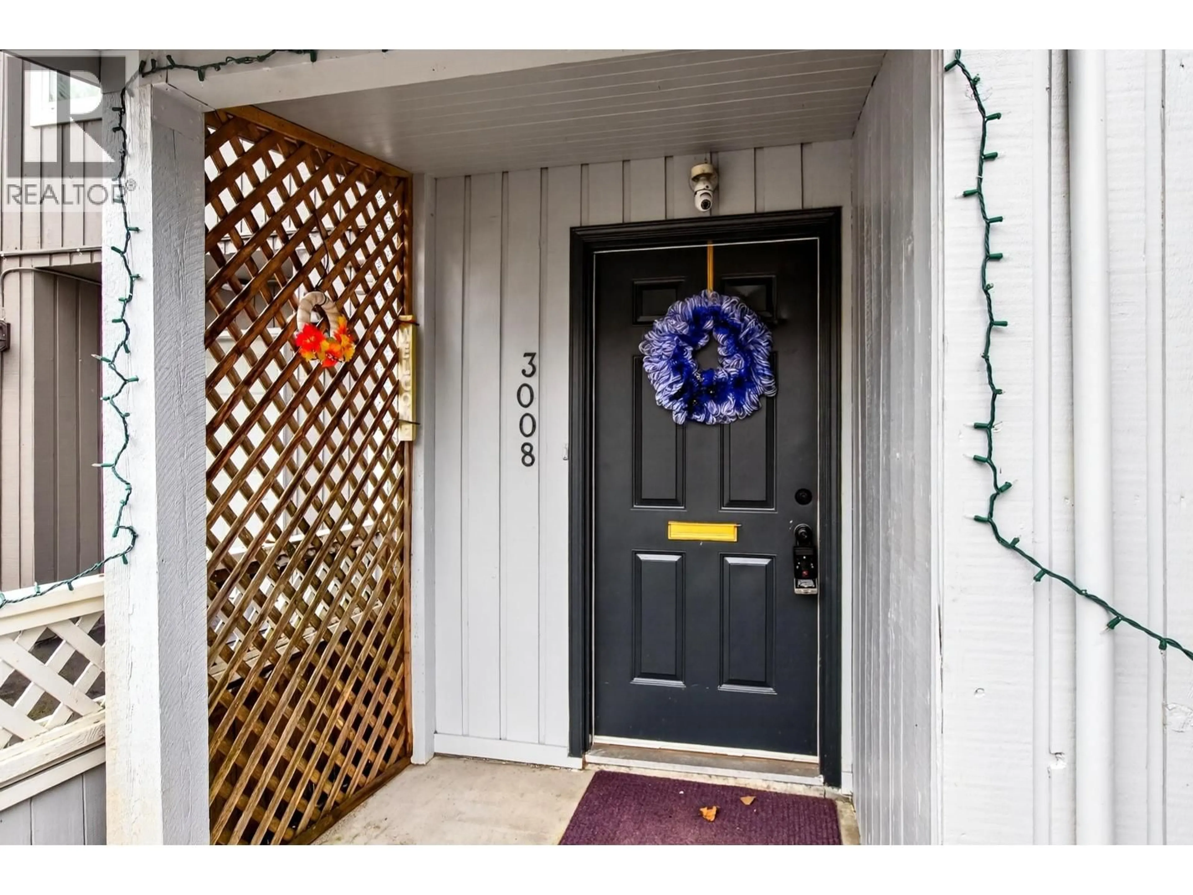 Indoor entryway for 3008 FIRBROOK PLACE, Coquitlam British Columbia V3C4B3