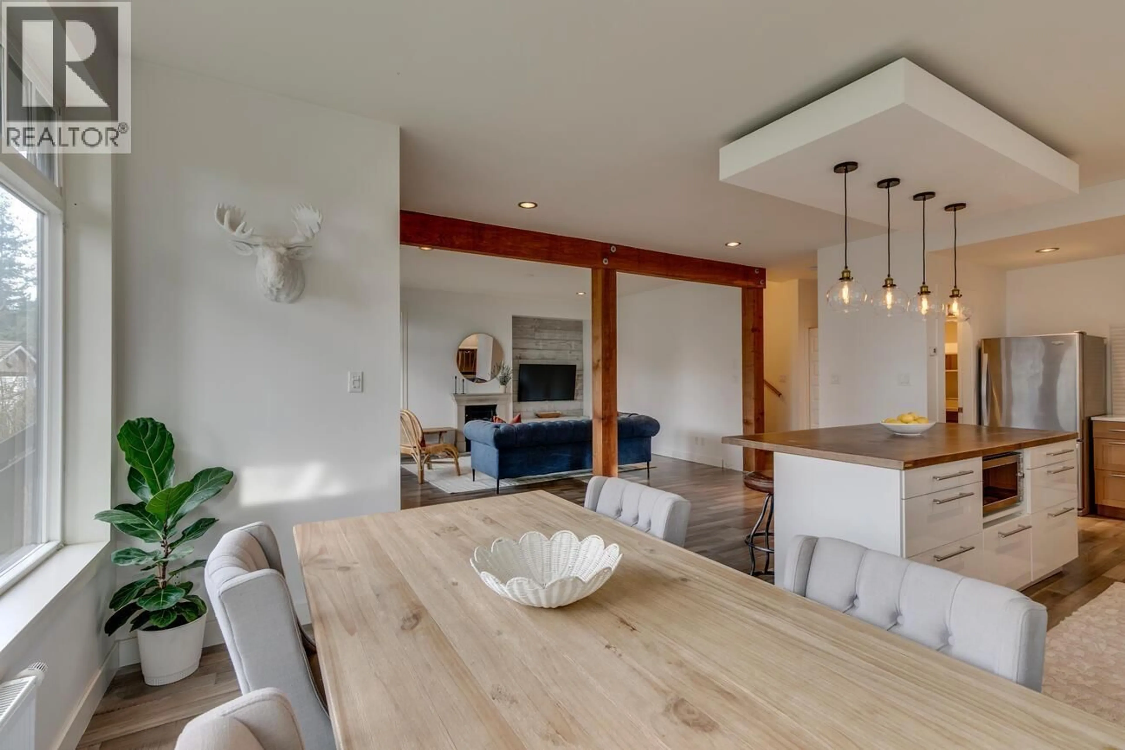 Unknown for 828 BRITANNIA WAY, Squamish British Columbia V0N1J0