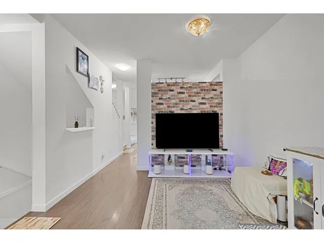 166 - 18701 66 AVENUE, Surrey 4