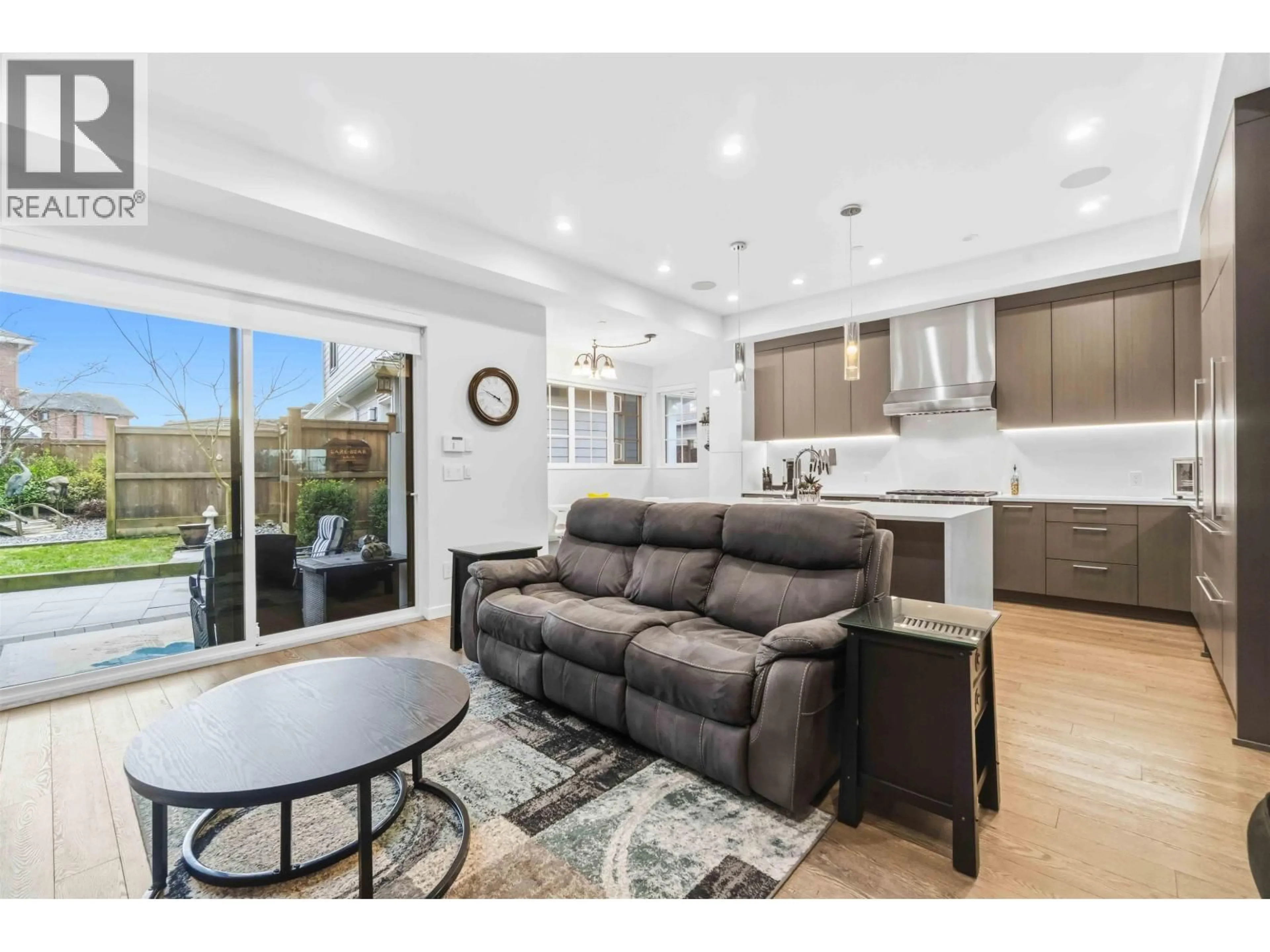 Open concept kitchen, unknown for 4688 HAZELNUT WAY, Tsawwassen British Columbia V4M0C5