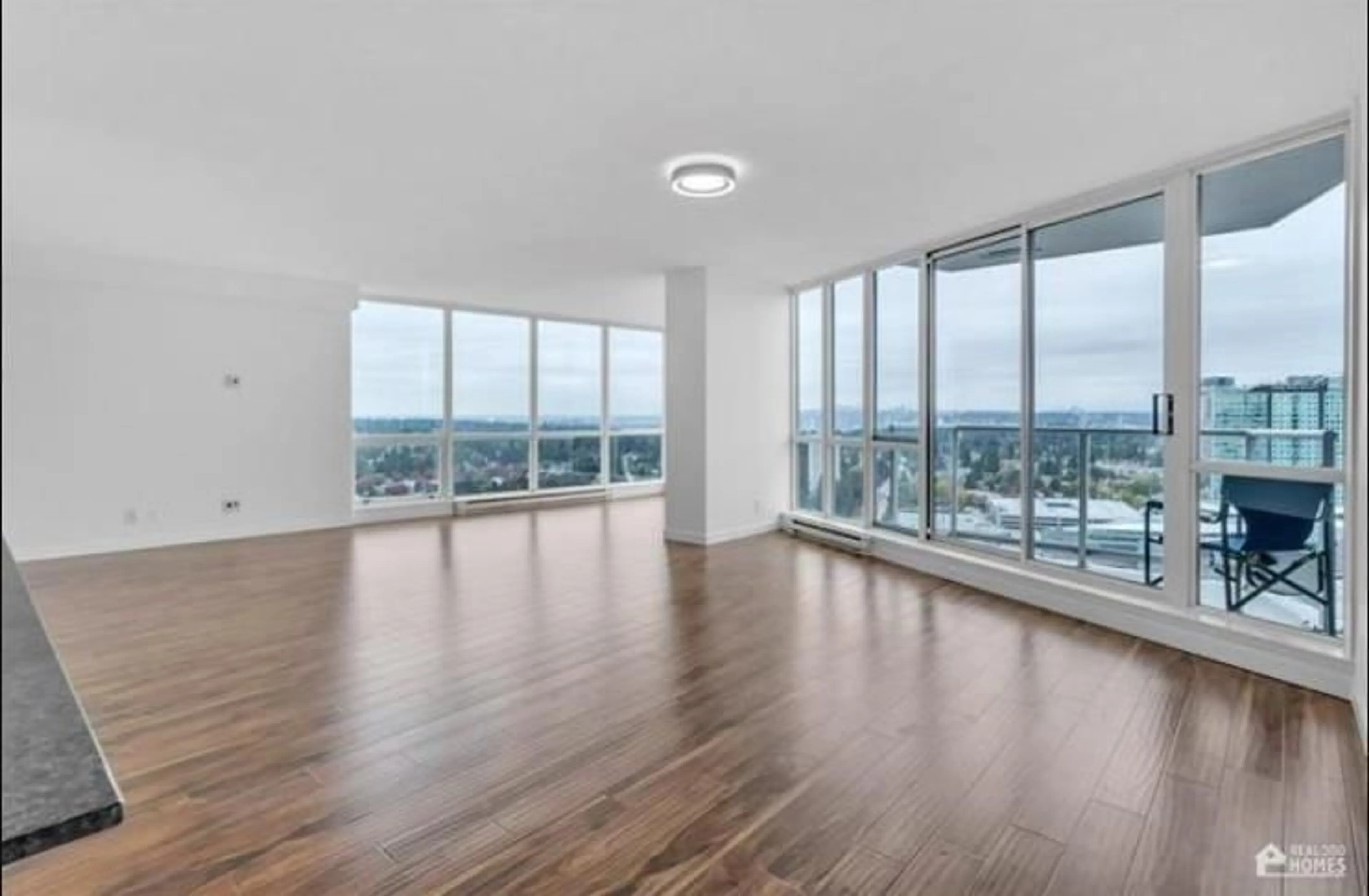 Unknown for 3501 - 13618 100 AVENUE, Surrey British Columbia V3T0A8