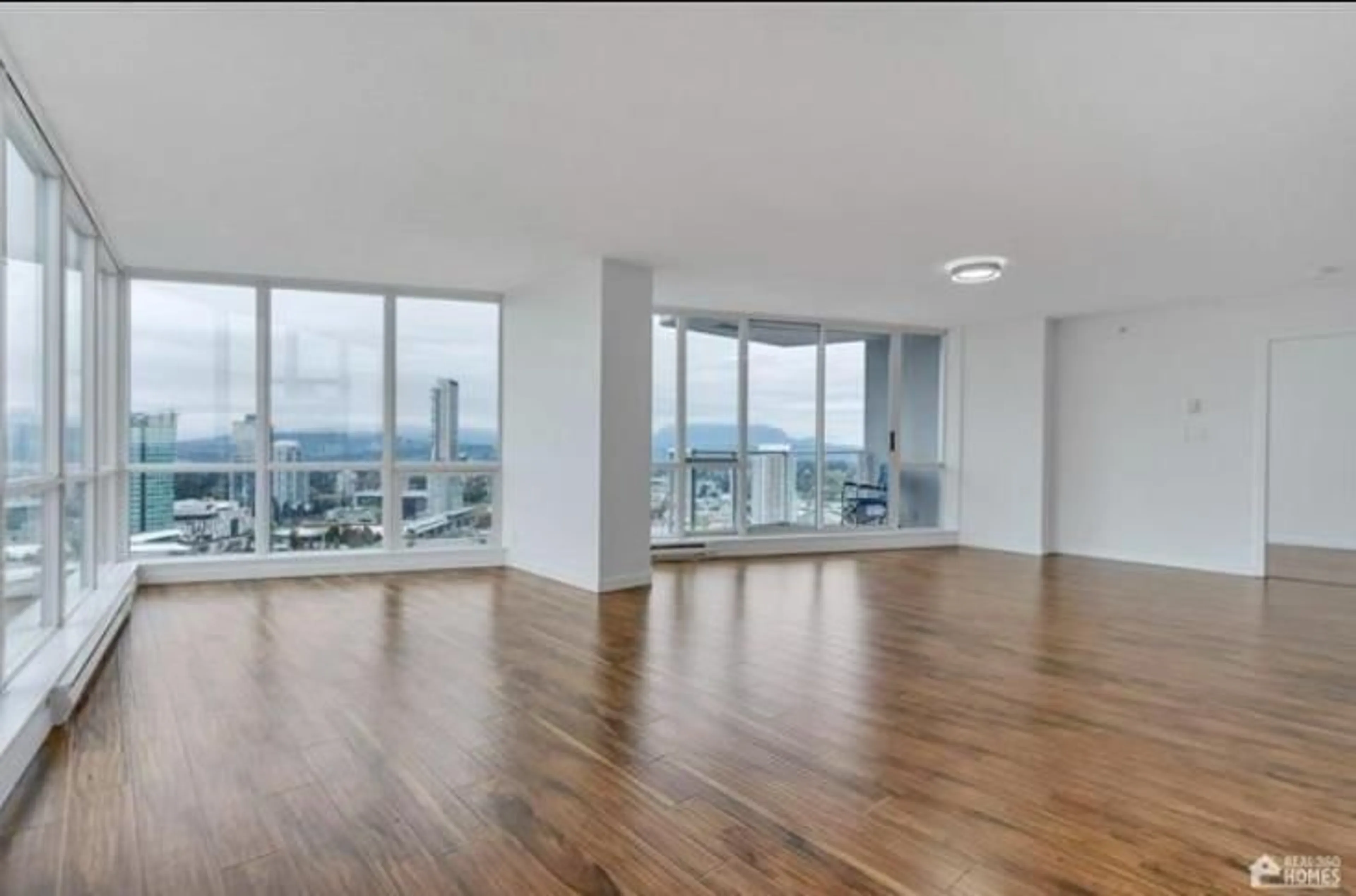 A pic of a room for 3501 - 13618 100 AVENUE, Surrey British Columbia V3T0A8