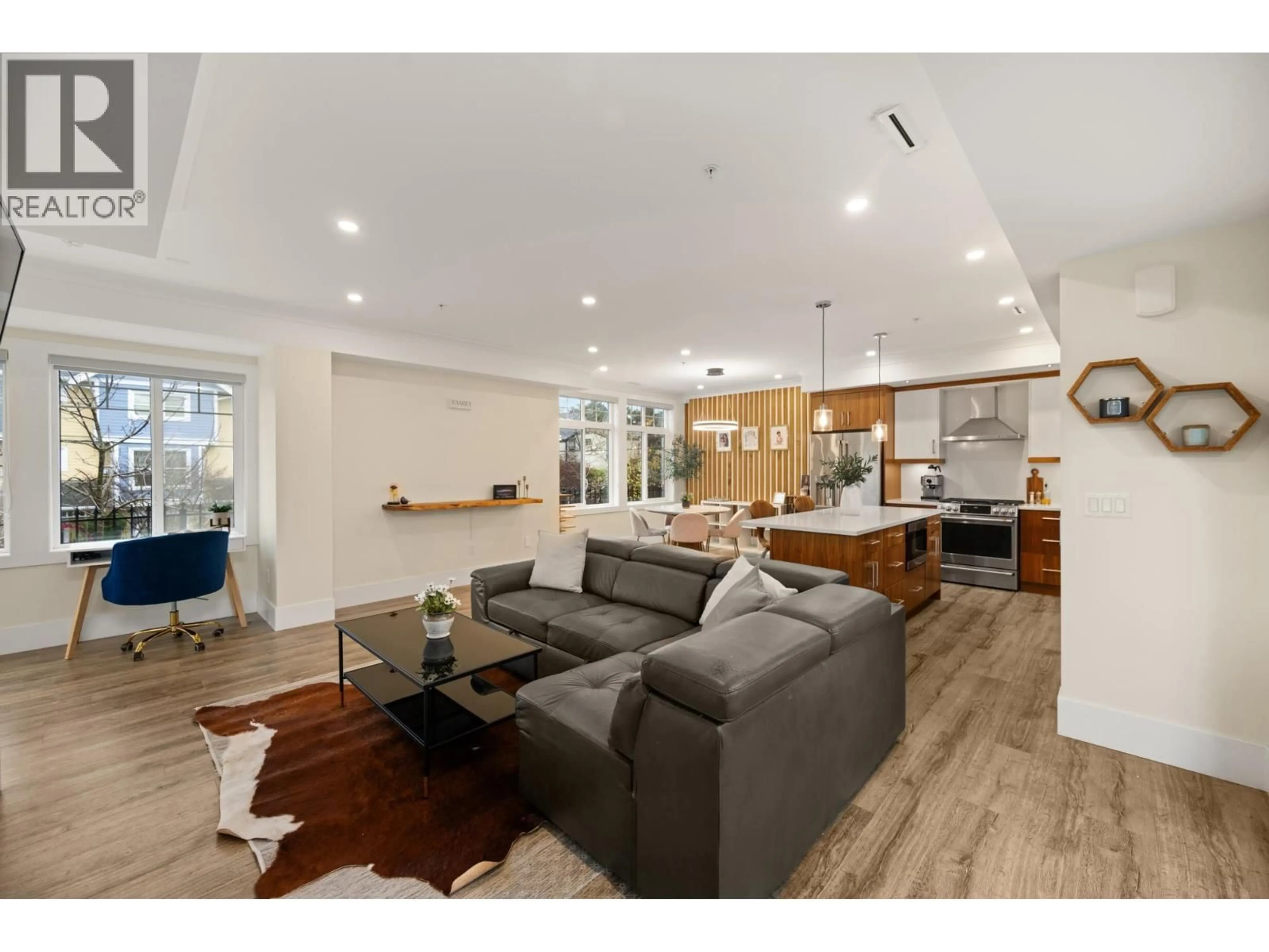 Open concept kitchen, unknown for 4931 47A AVENUE, Ladner British Columbia V4K0E1