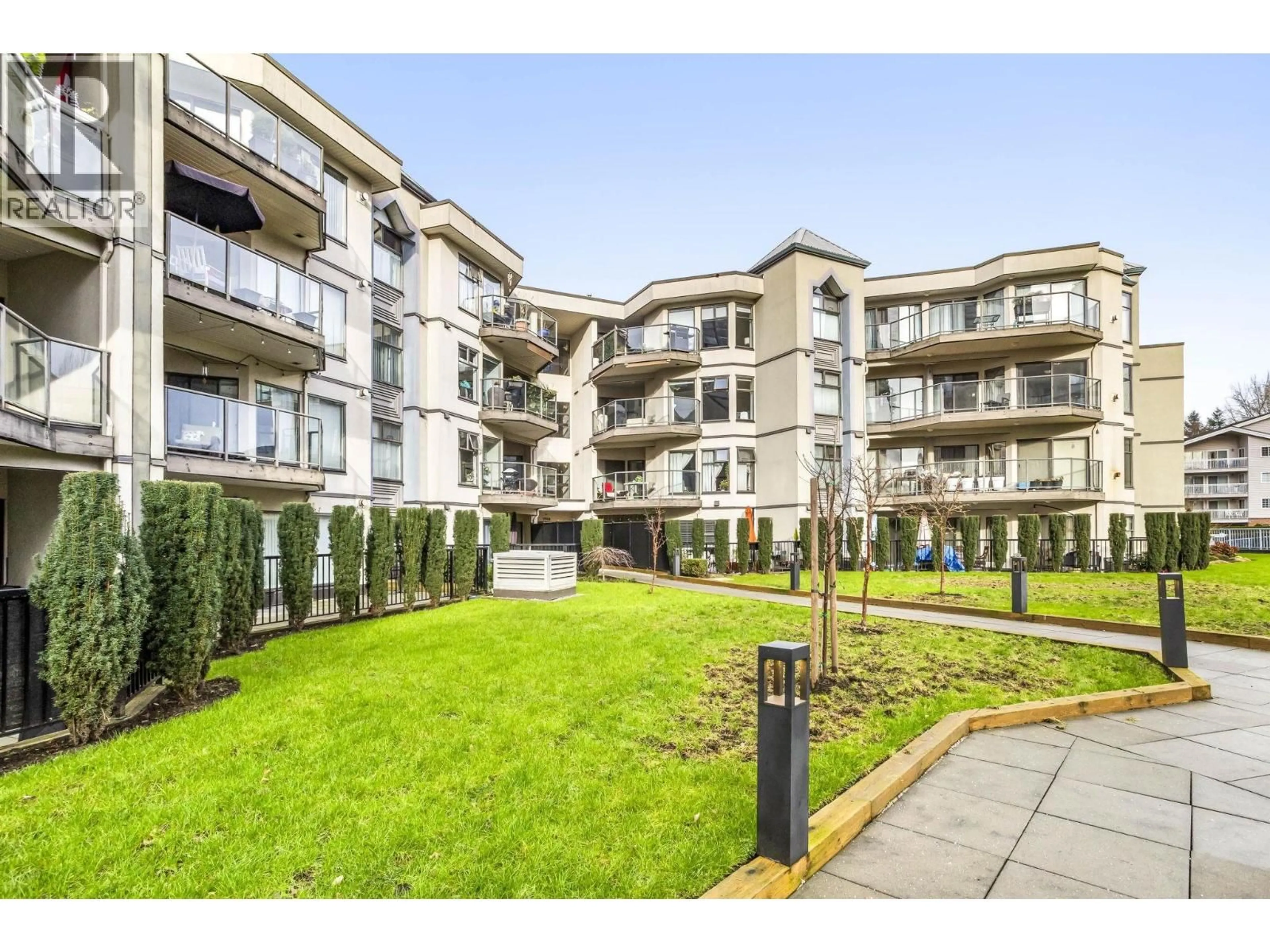 Patio, unknown for 215 - 2968 BURLINGTON DRIVE, Coquitlam British Columbia V3B7S6