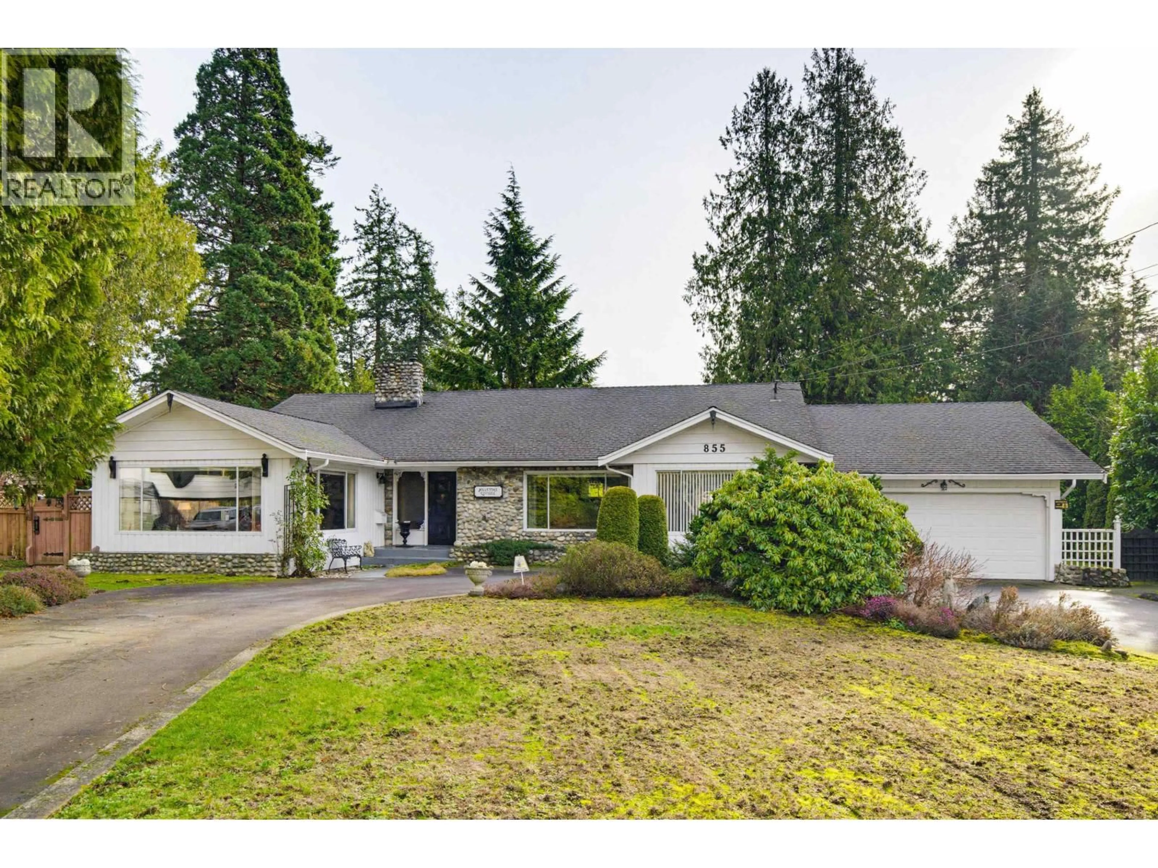 Home with vinyl exterior material, mountain view for 855 PACIFIC DRIVE, Delta British Columbia V4M2K2