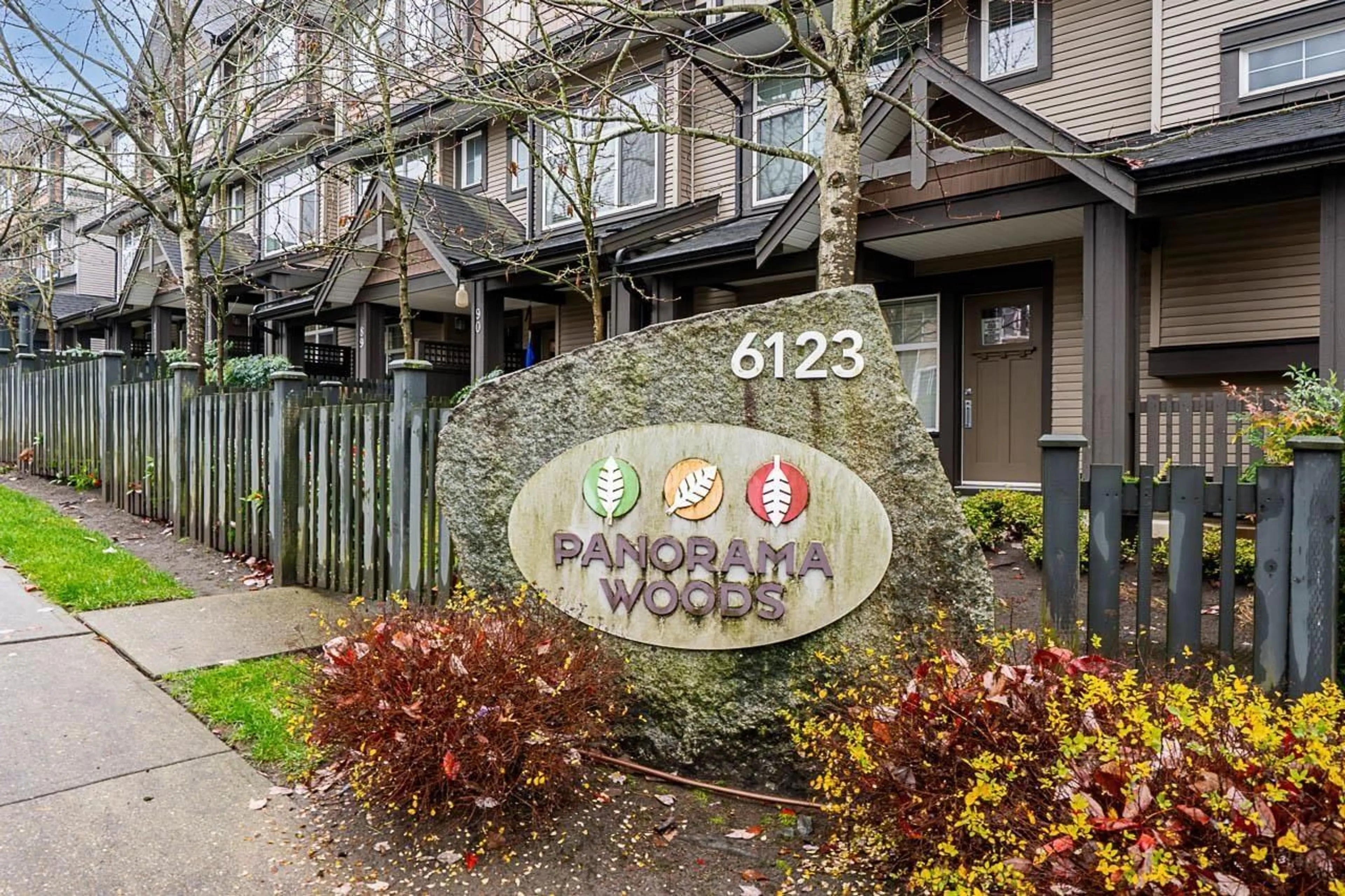 Patio, street for 29 - 6123 138 STREET, Surrey British Columbia V3X1E8