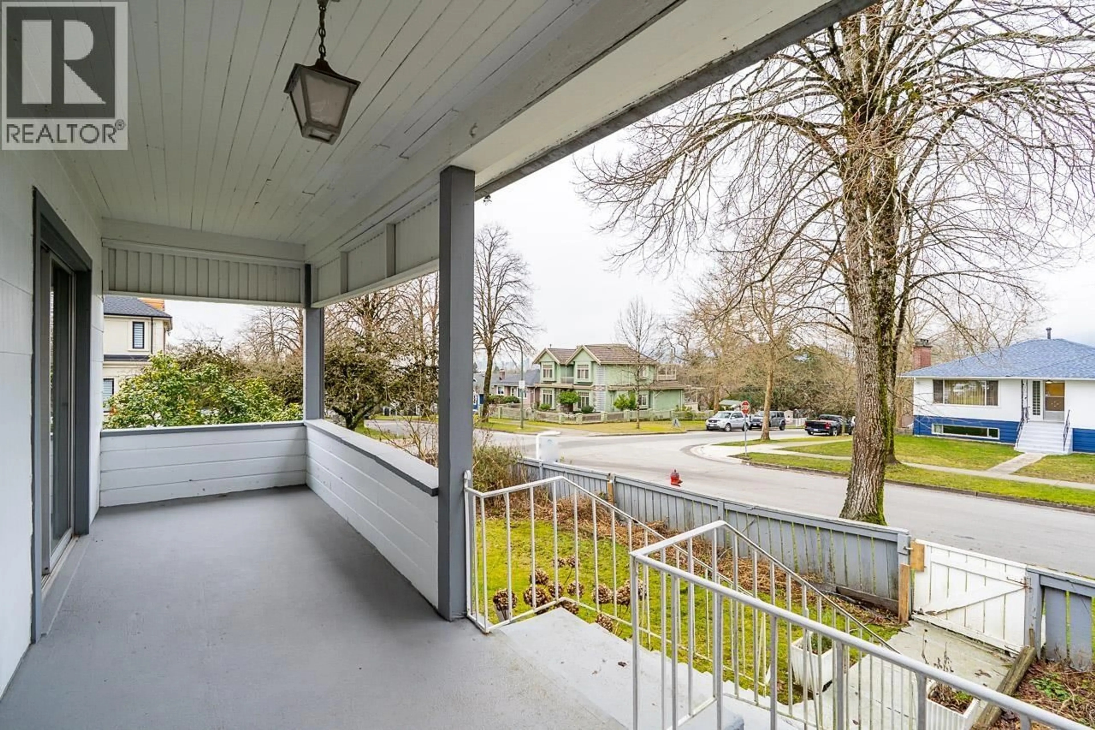Patio, street for 2604 19TH AVENUE, Vancouver British Columbia V5M2S4