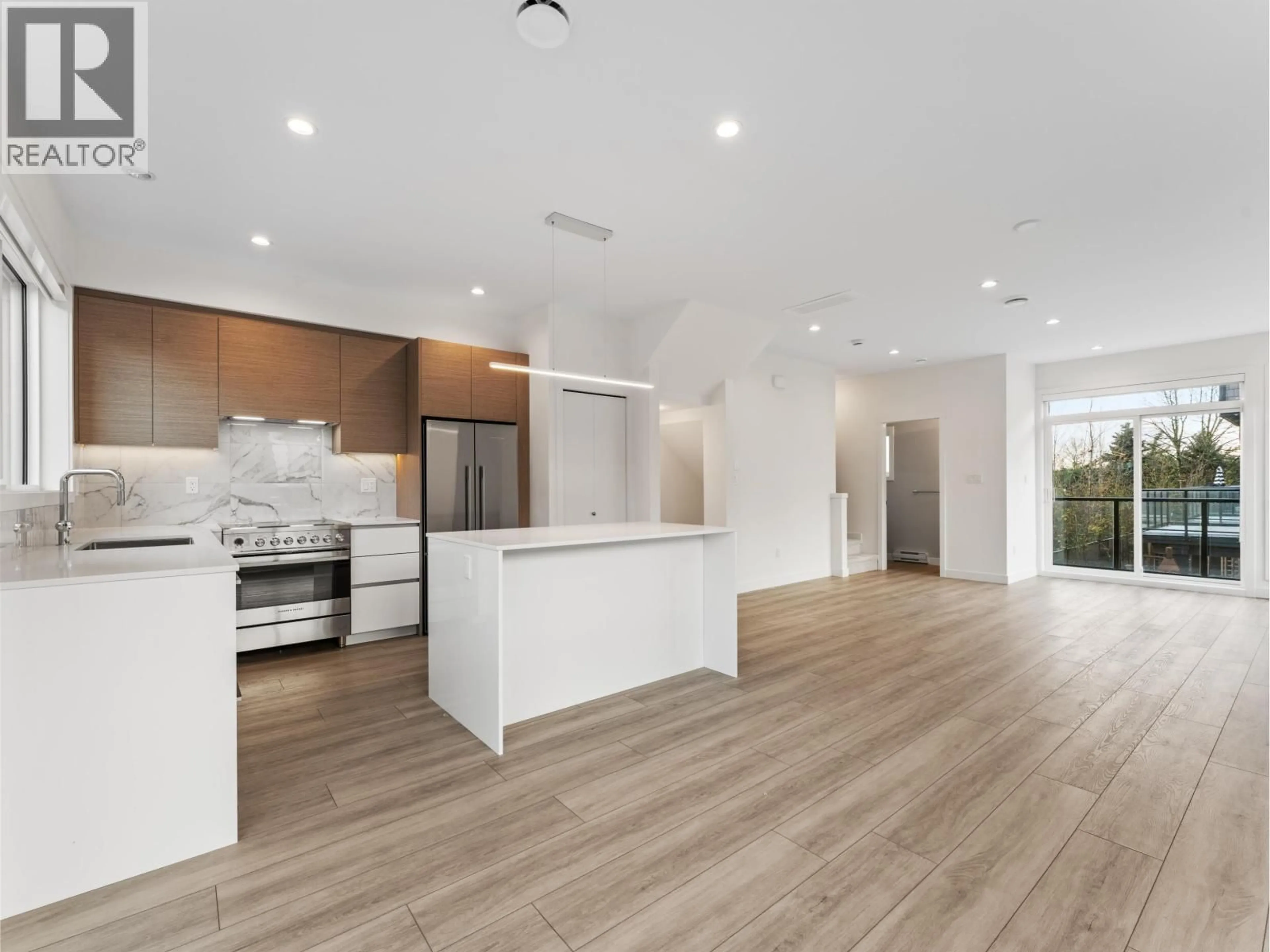 Open concept kitchen, unknown for 27 - 4337 BOUNDARY ROAD, Richmond British Columbia V6V1S8