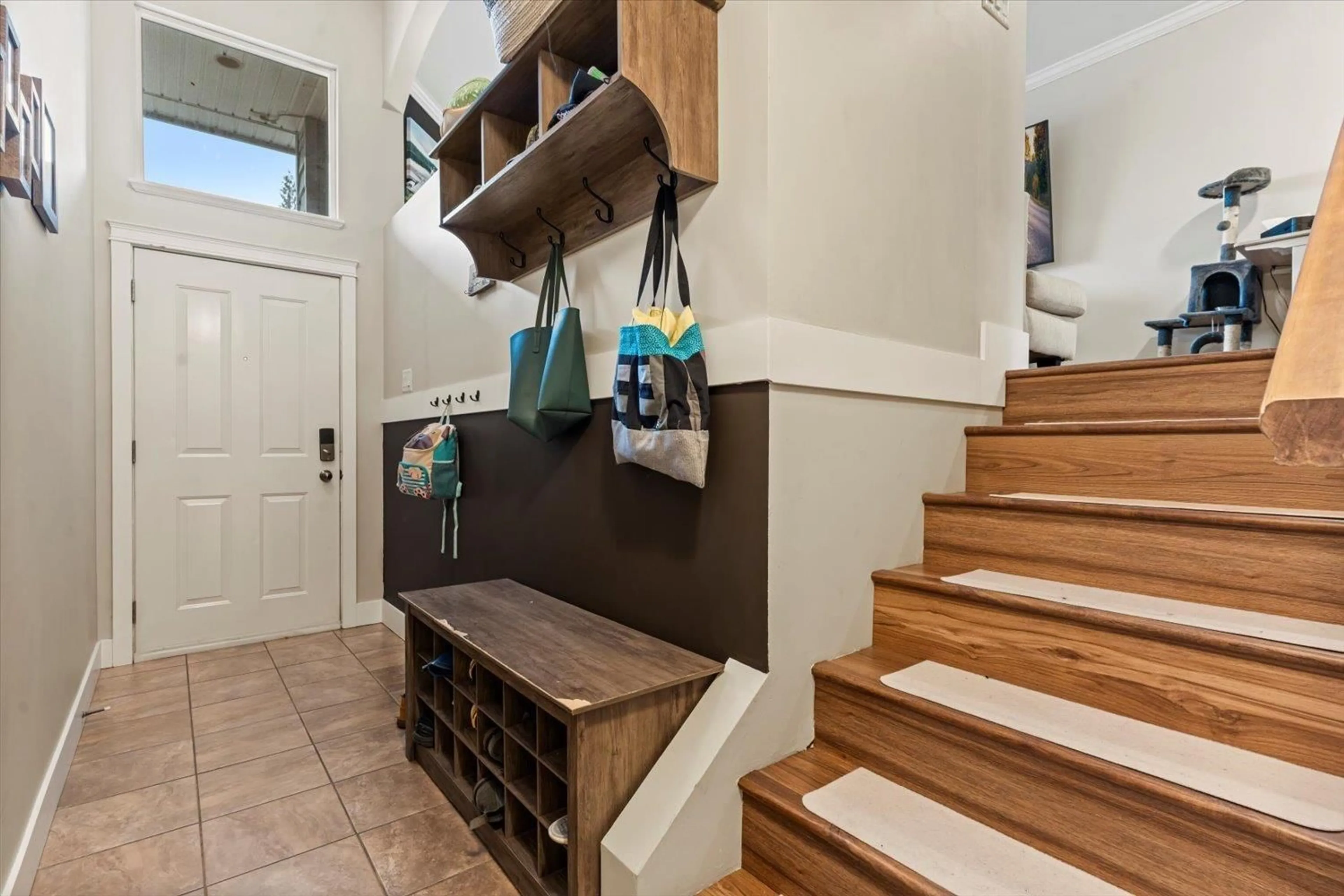 Indoor entryway for 41 - 46778 HUDSON ROAD, Chilliwack British Columbia V2R0K4