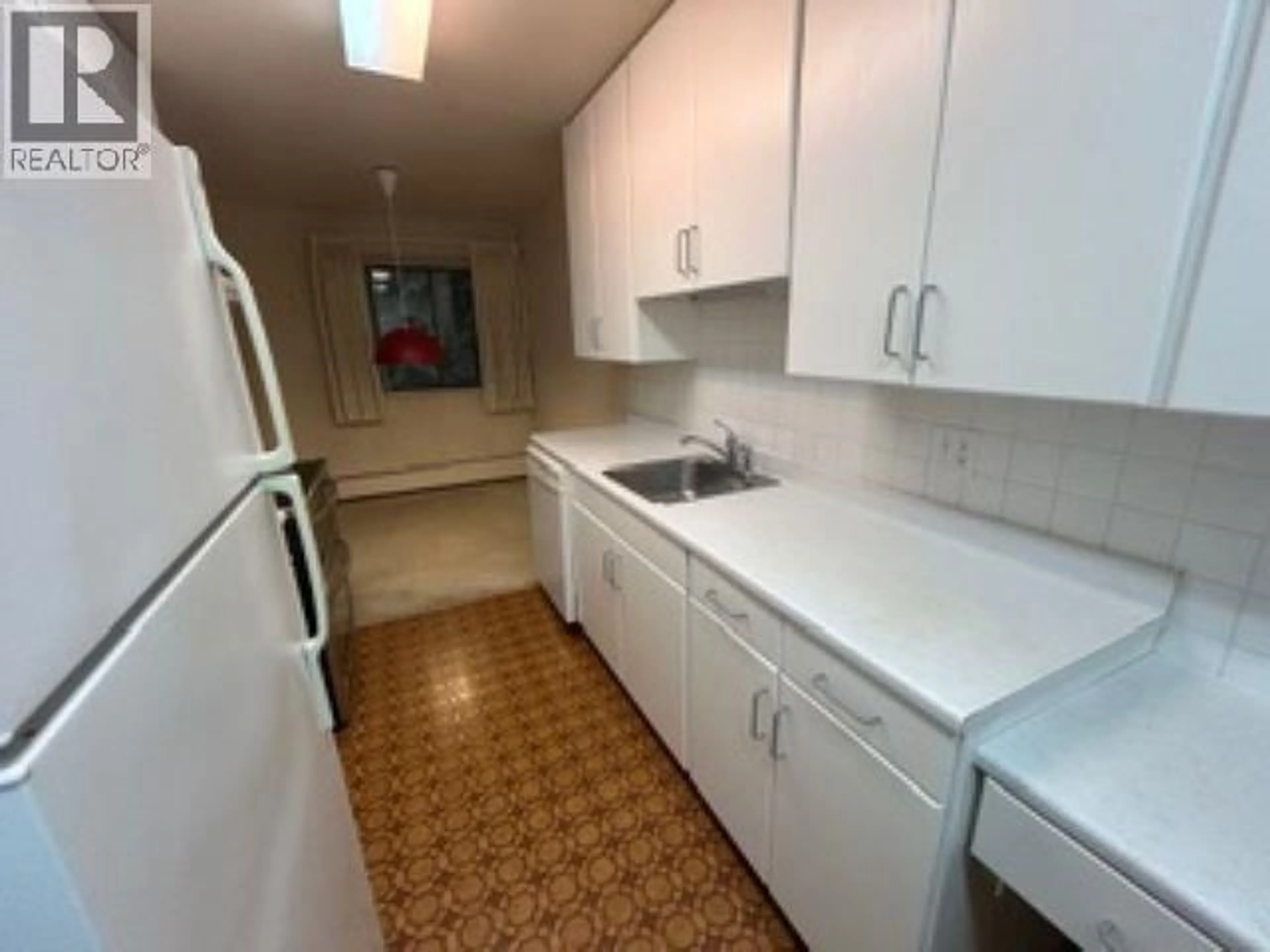 Standard kitchen, unknown for 313 - 3901 CARRIGAN COURT, Burnaby British Columbia V3N4K1