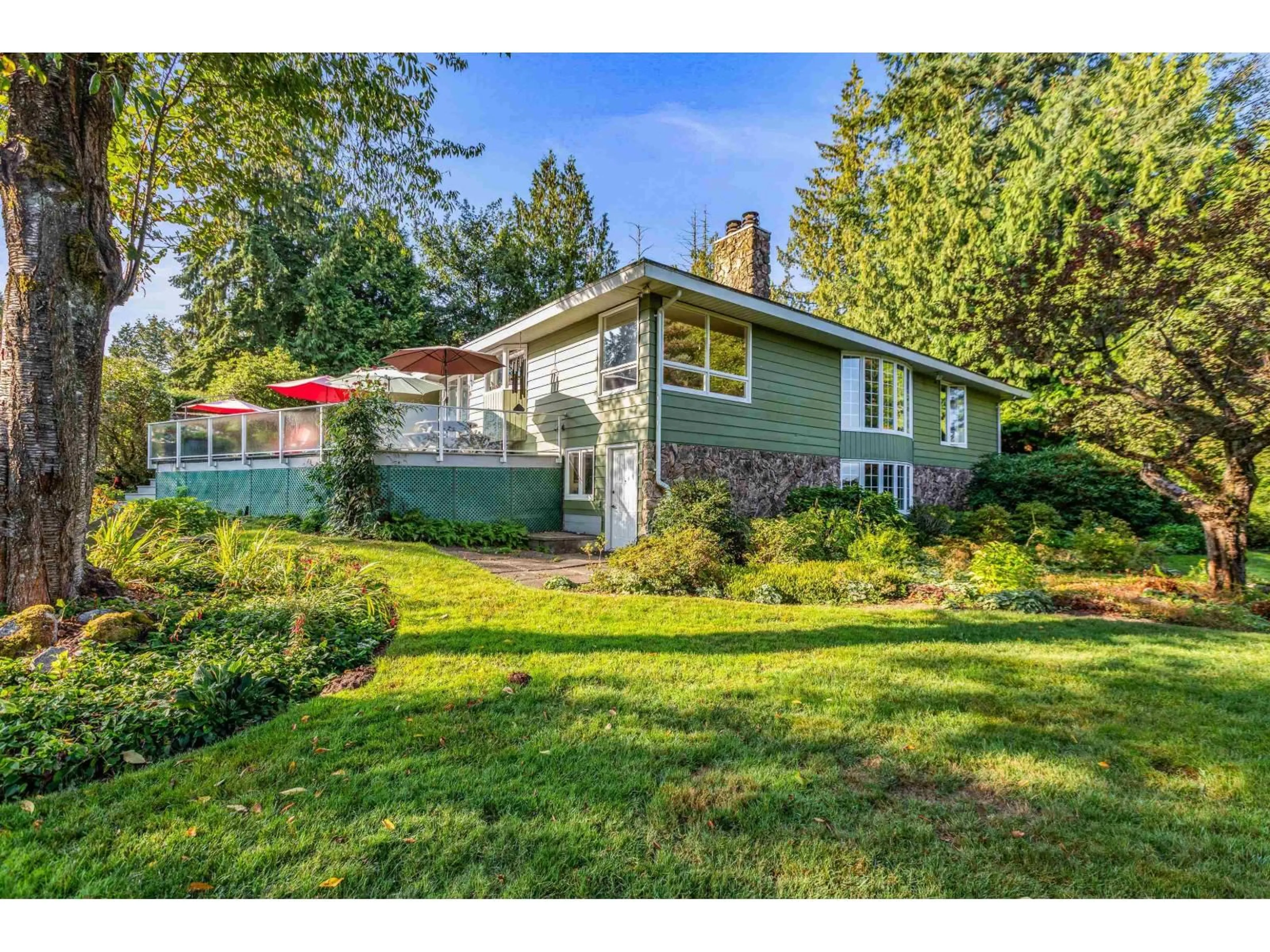 Home with vinyl exterior material, unknown for 10276 173 STREET, Surrey British Columbia V4N4H8