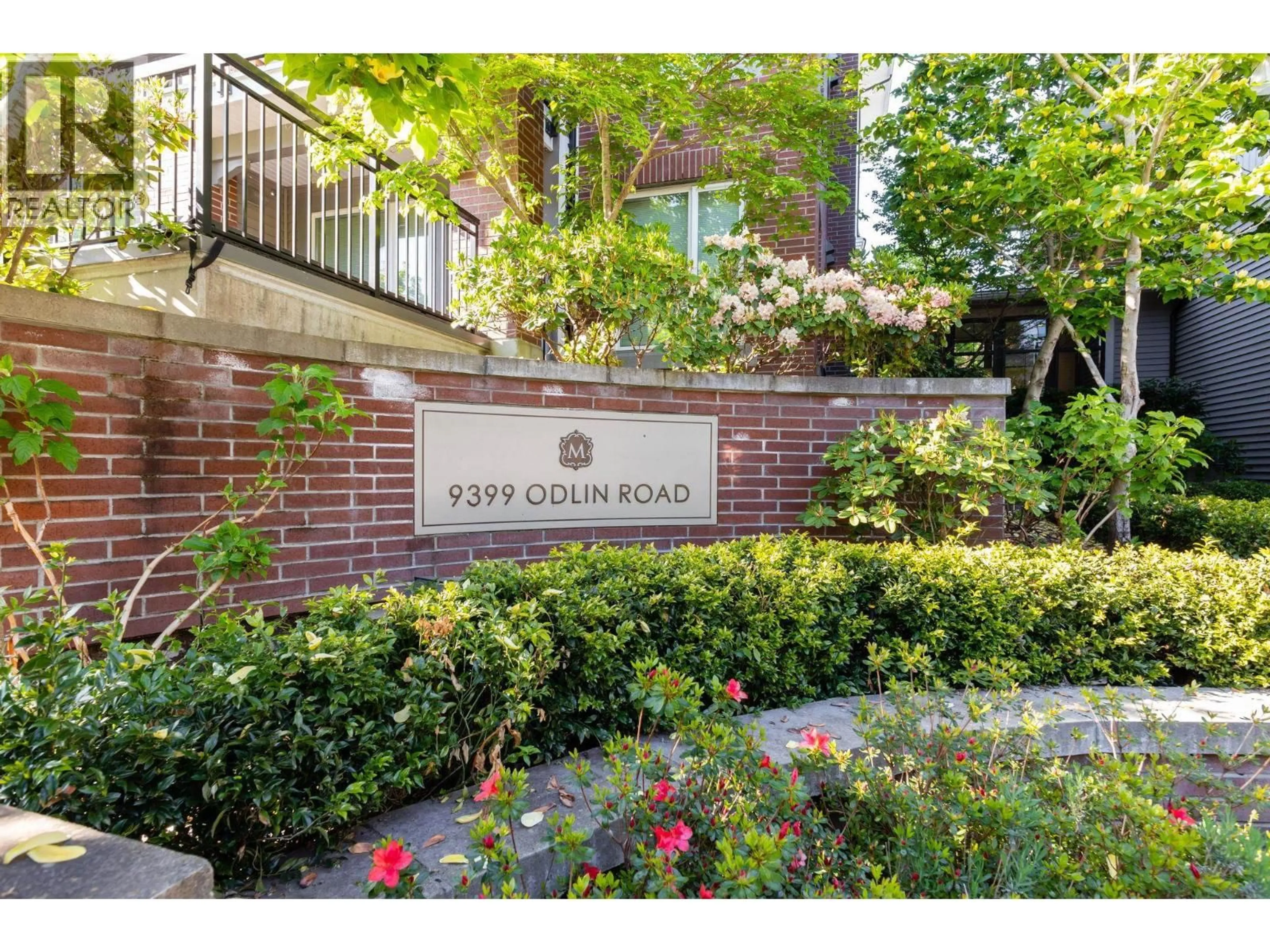 Indoor entryway for 121 - 9399 ODLIN ROAD, Richmond British Columbia V6X0J6