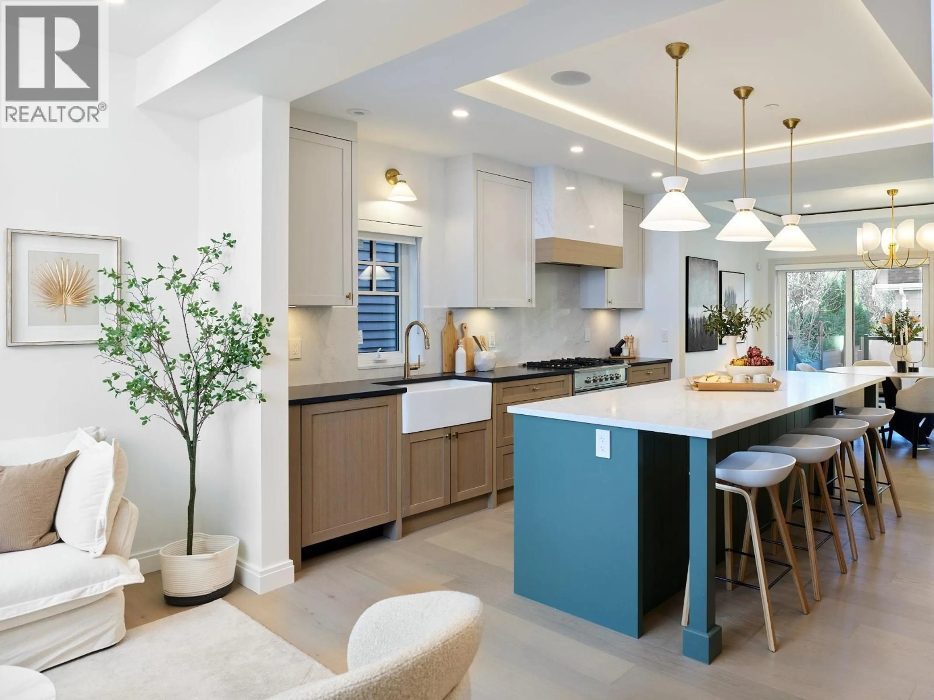 Contemporary kitchen, ceramic/tile floor for 2542 GRANT STREET, Vancouver British Columbia V5K3G7