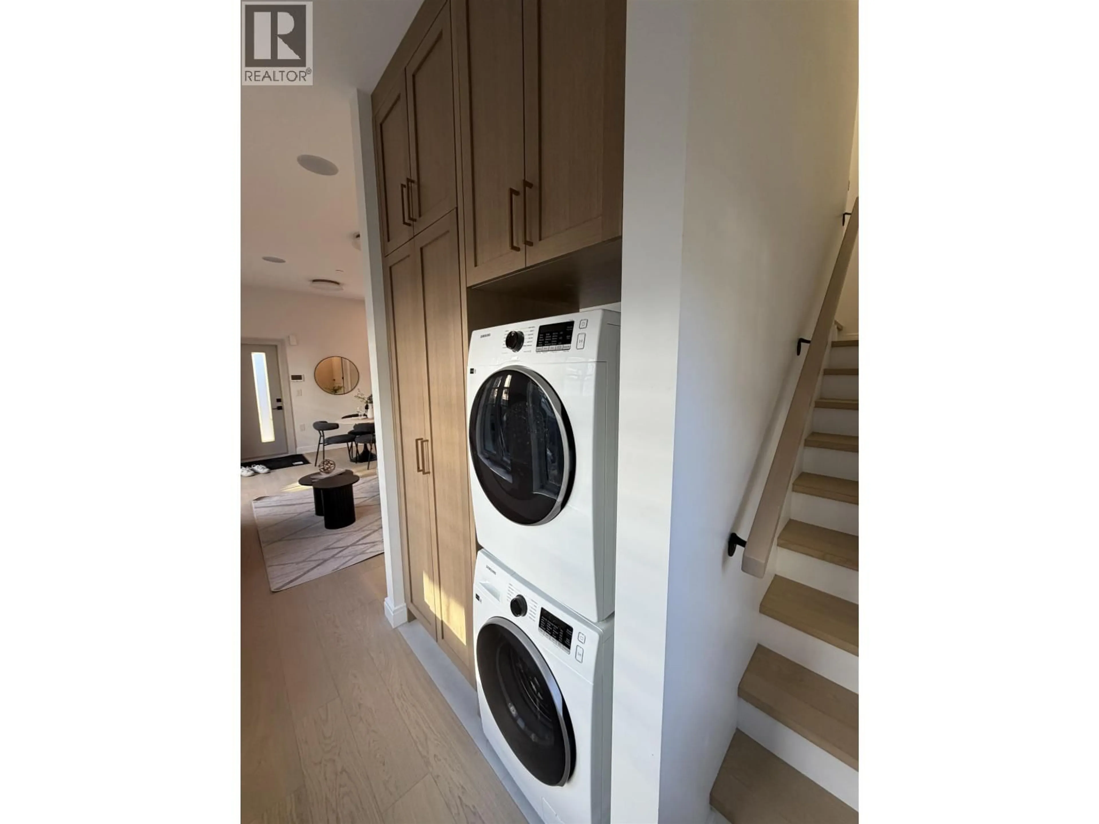 Laundry room for 2544 GRANT STREET, Vancouver British Columbia V5K3G7