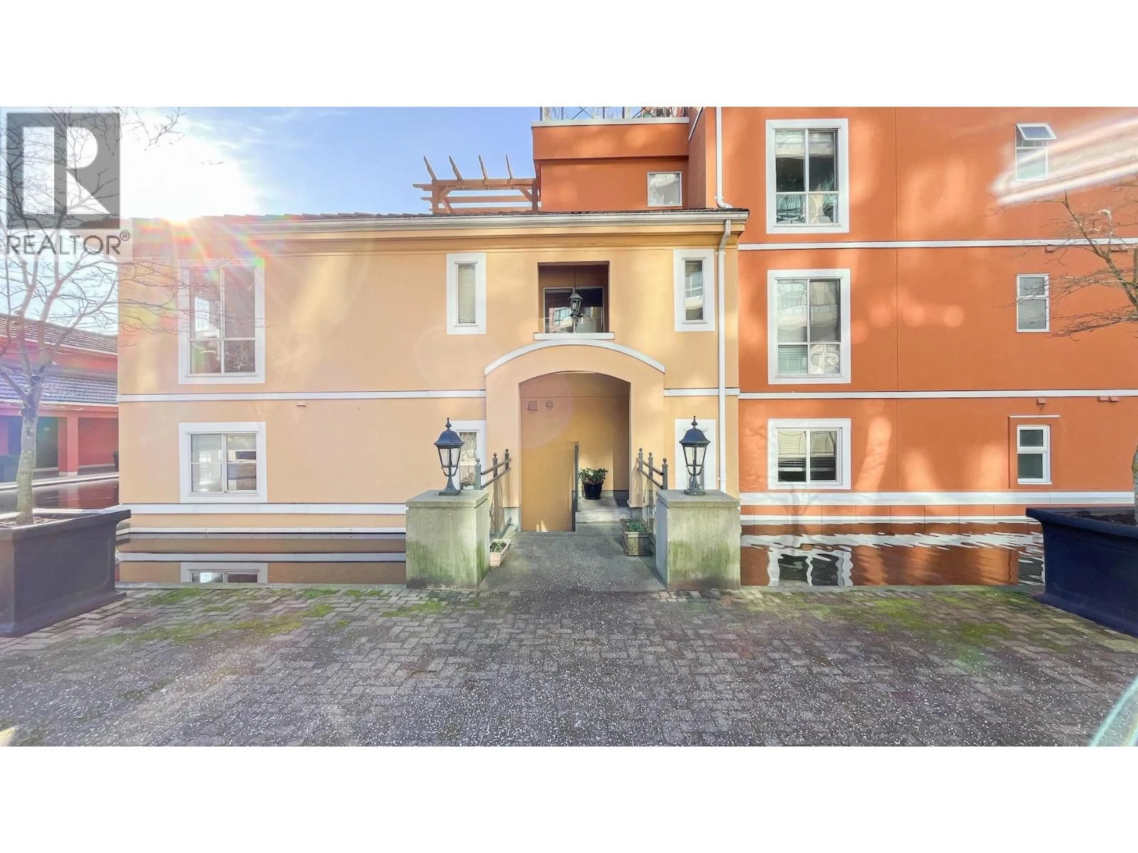 Unknown for 128 - 3 RIALTO COURT, New Westminster British Columbia V3M6P2