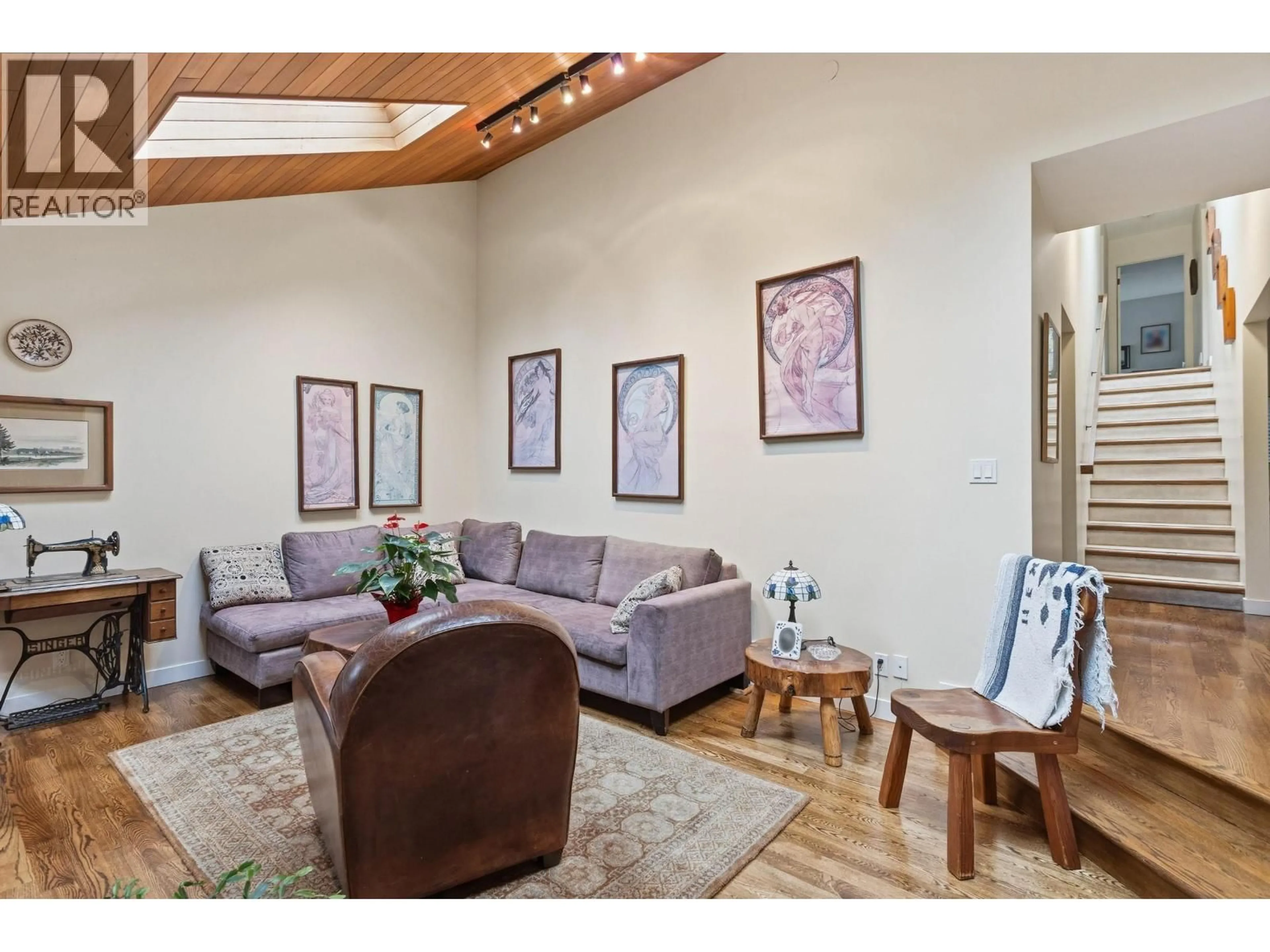 Living room with furniture, unknown for 5639 WHITE PINE LANE, North Vancouver British Columbia V7R4S1