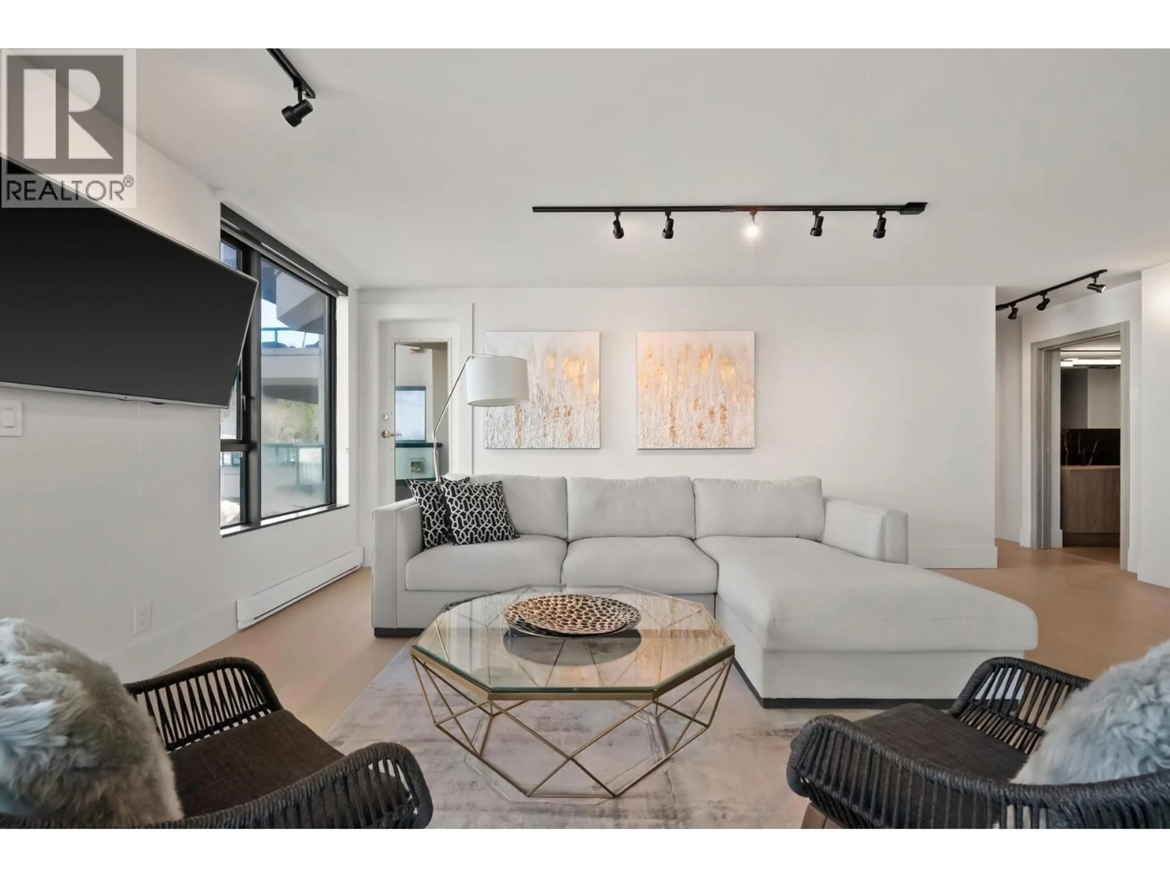 Living room with furniture, unknown for 6D - 328 TAYLOR WAY, West Vancouver British Columbia V7T2Y4