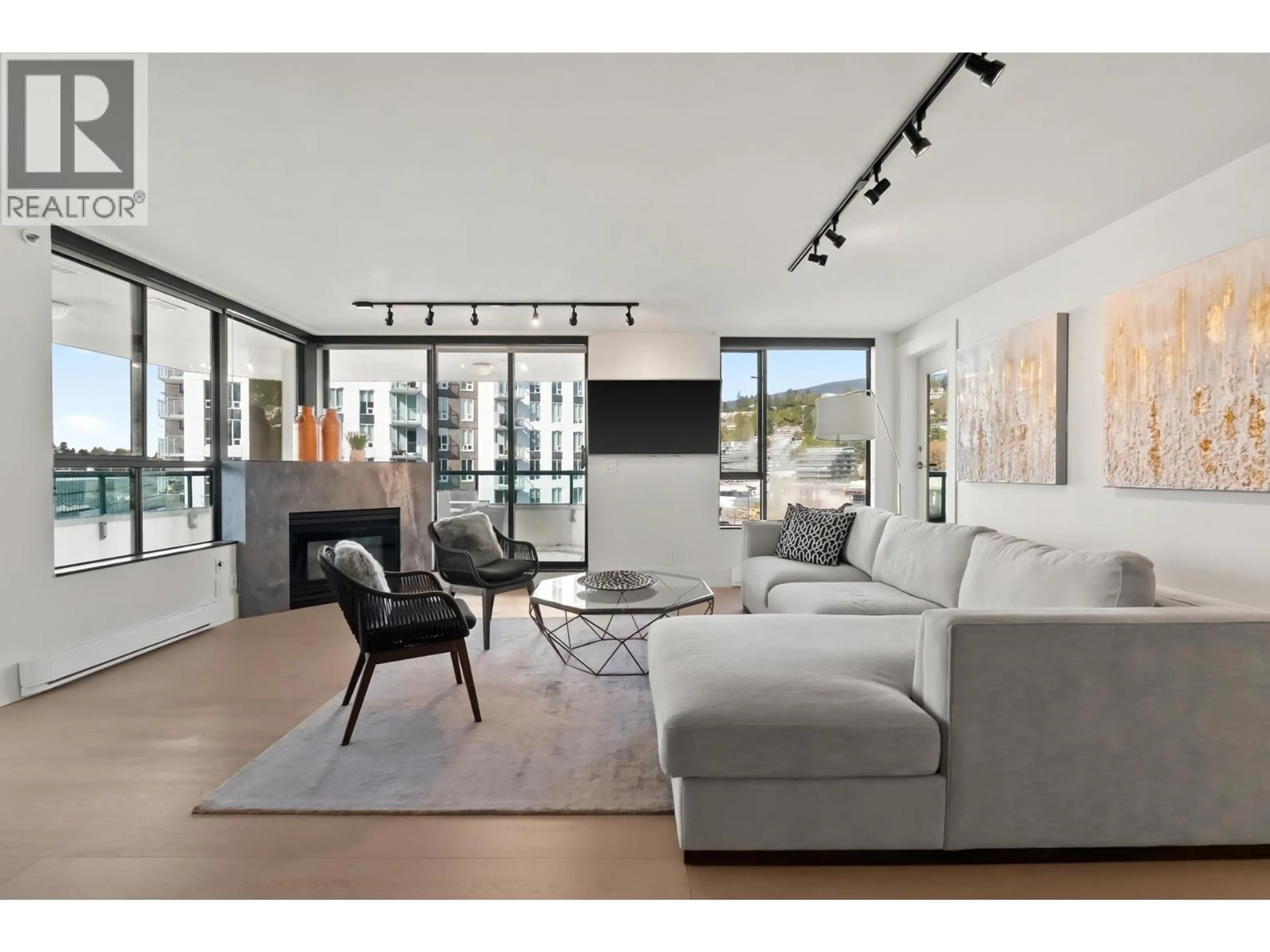 Living room with furniture, unknown for 6D - 328 TAYLOR WAY, West Vancouver British Columbia V7T2Y4