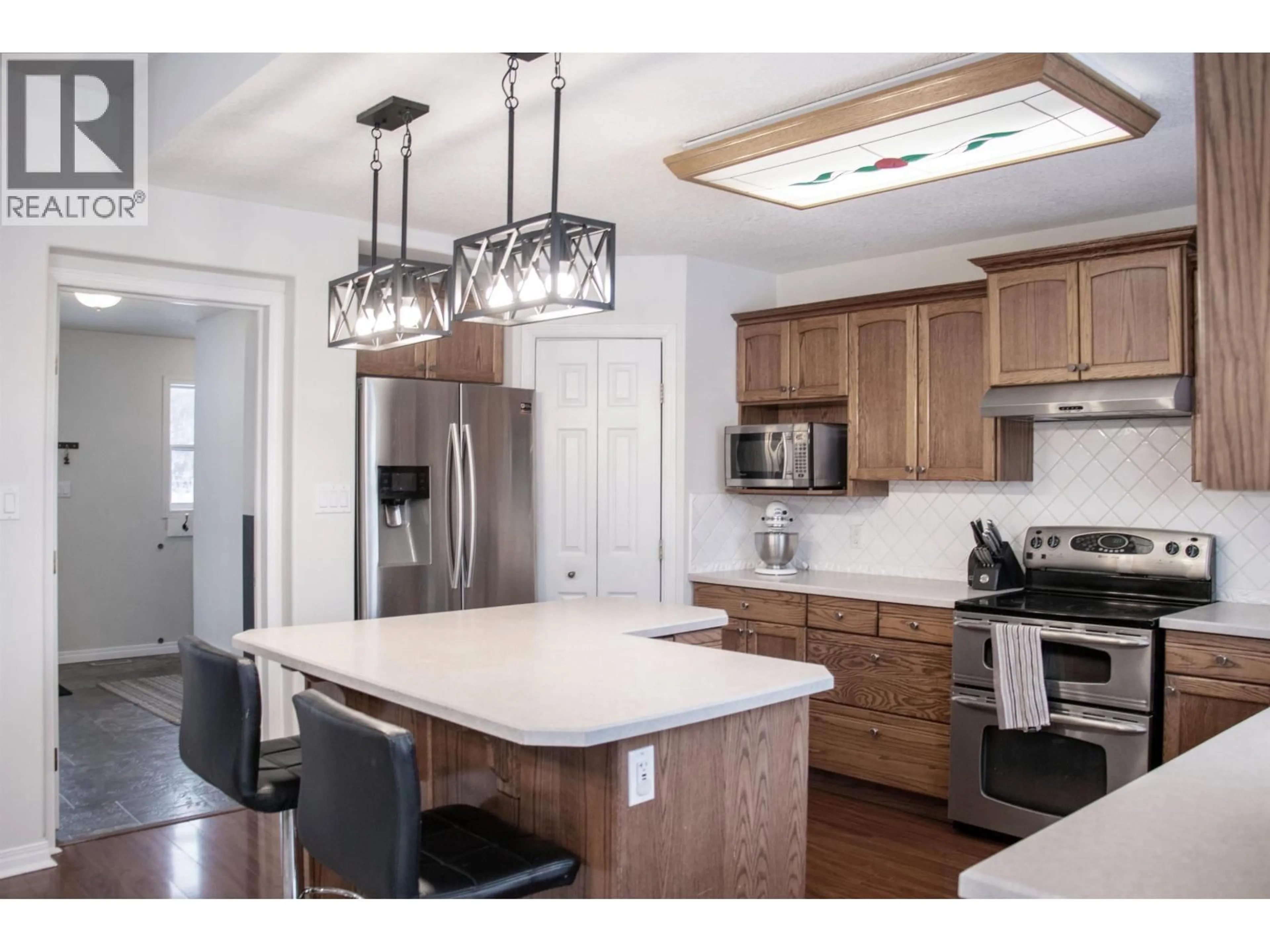 Open concept kitchen, unknown for 9824 BIRCH AVENUE, Taylor British Columbia V0C2K0