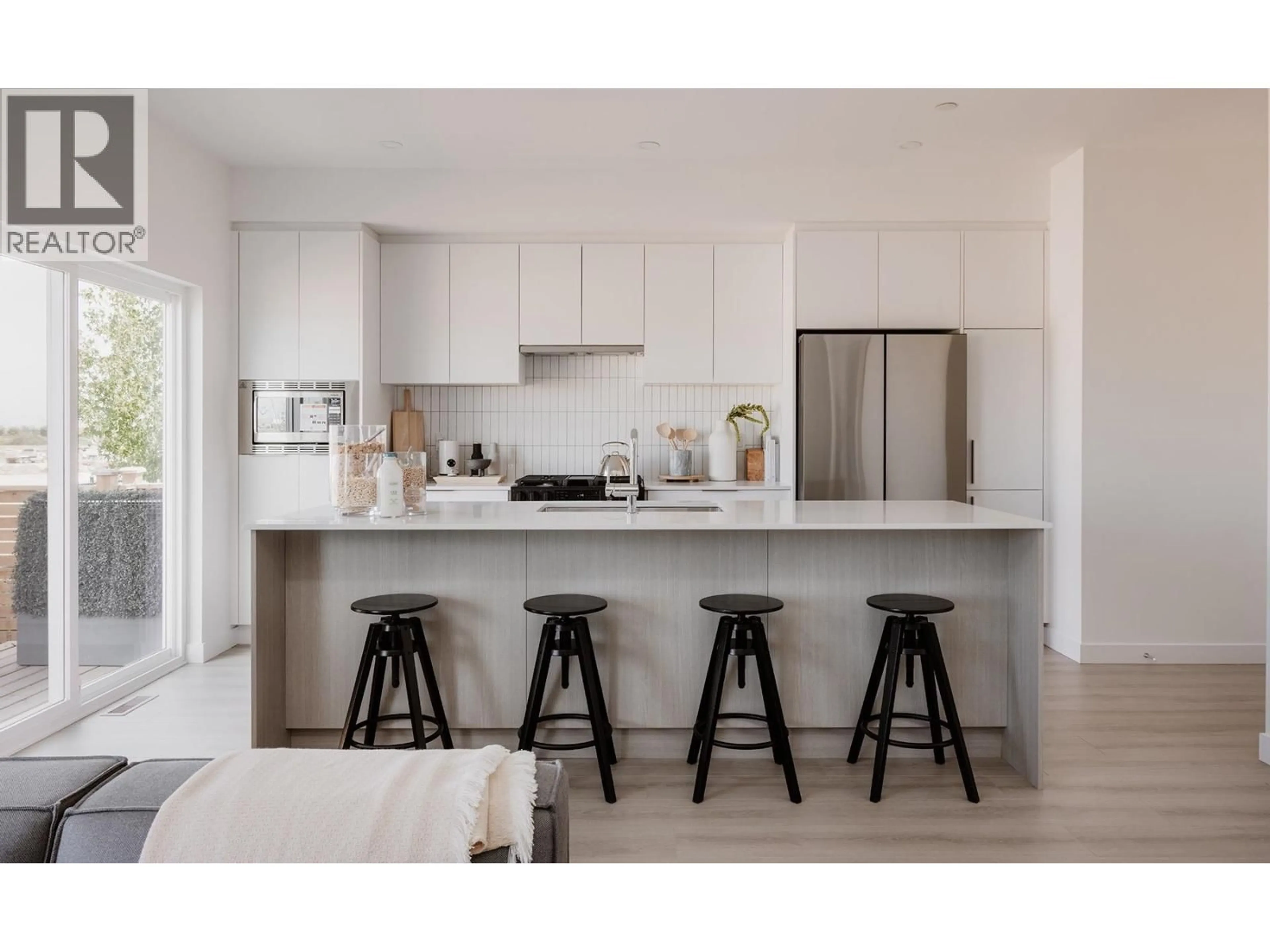 Open concept kitchen, unknown for 2488 ALDER WAY, Tsawwassen British Columbia V4M0G8