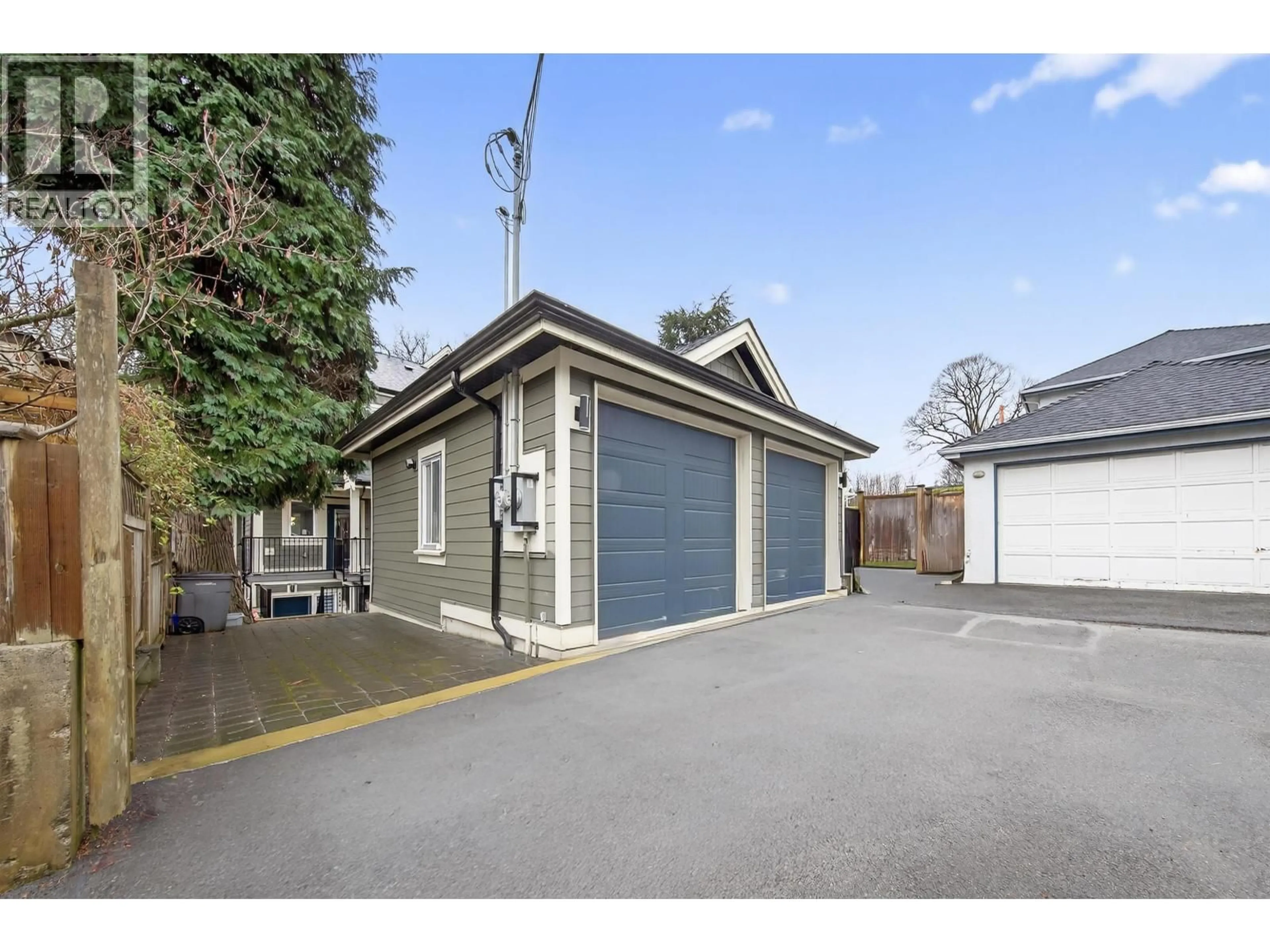 Indoor garage for 6532 ANGUS DRIVE, Vancouver British Columbia V6P5H9