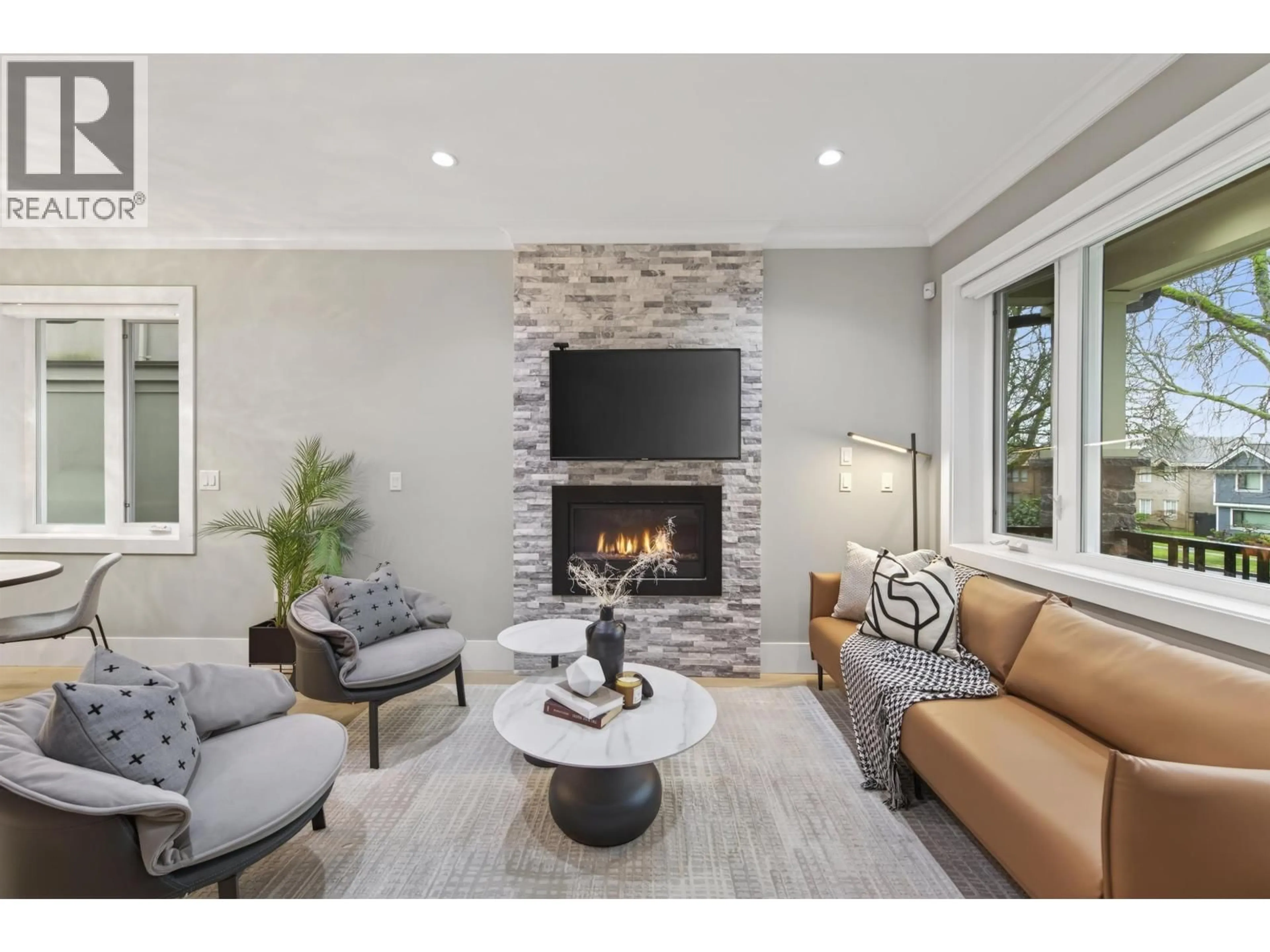 Living room with furniture, unknown for 6532 ANGUS DRIVE, Vancouver British Columbia V6P5H9