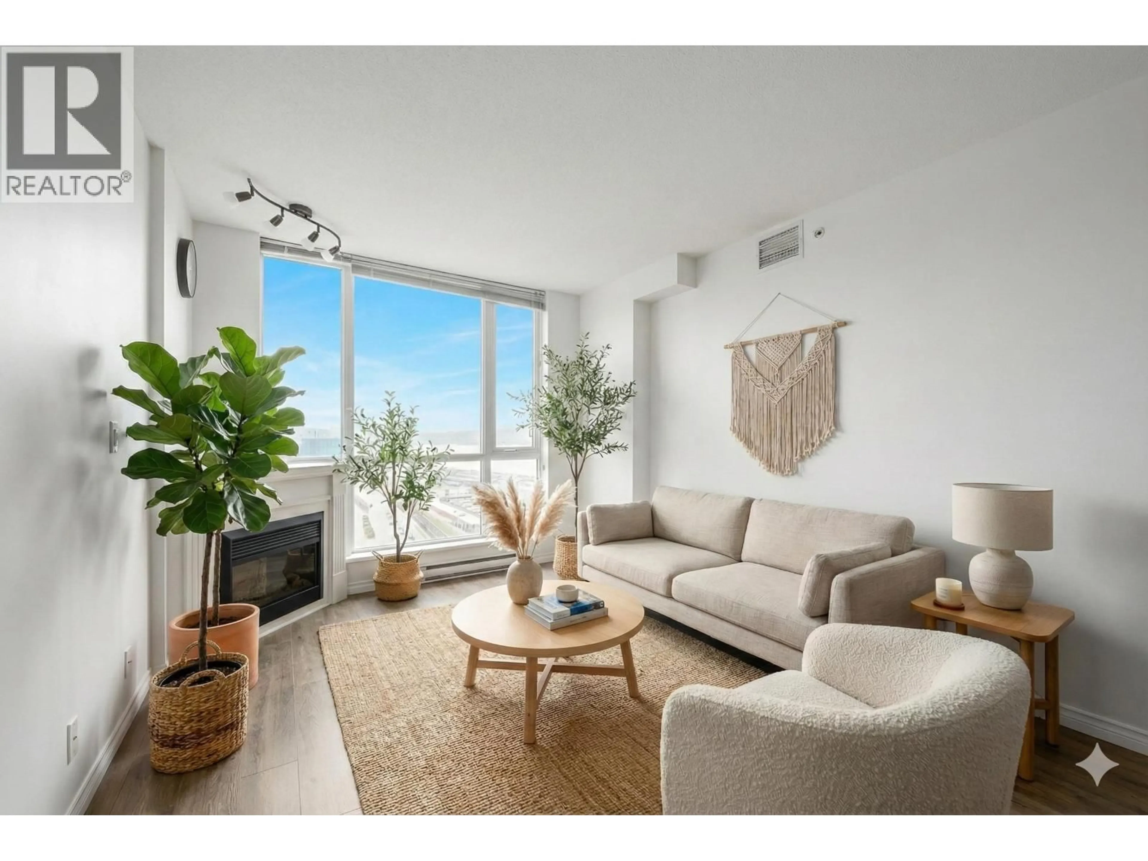 Living room with furniture, unknown for 2102 - 188 ESPLANADE STREET, North Vancouver British Columbia V7L4Y1