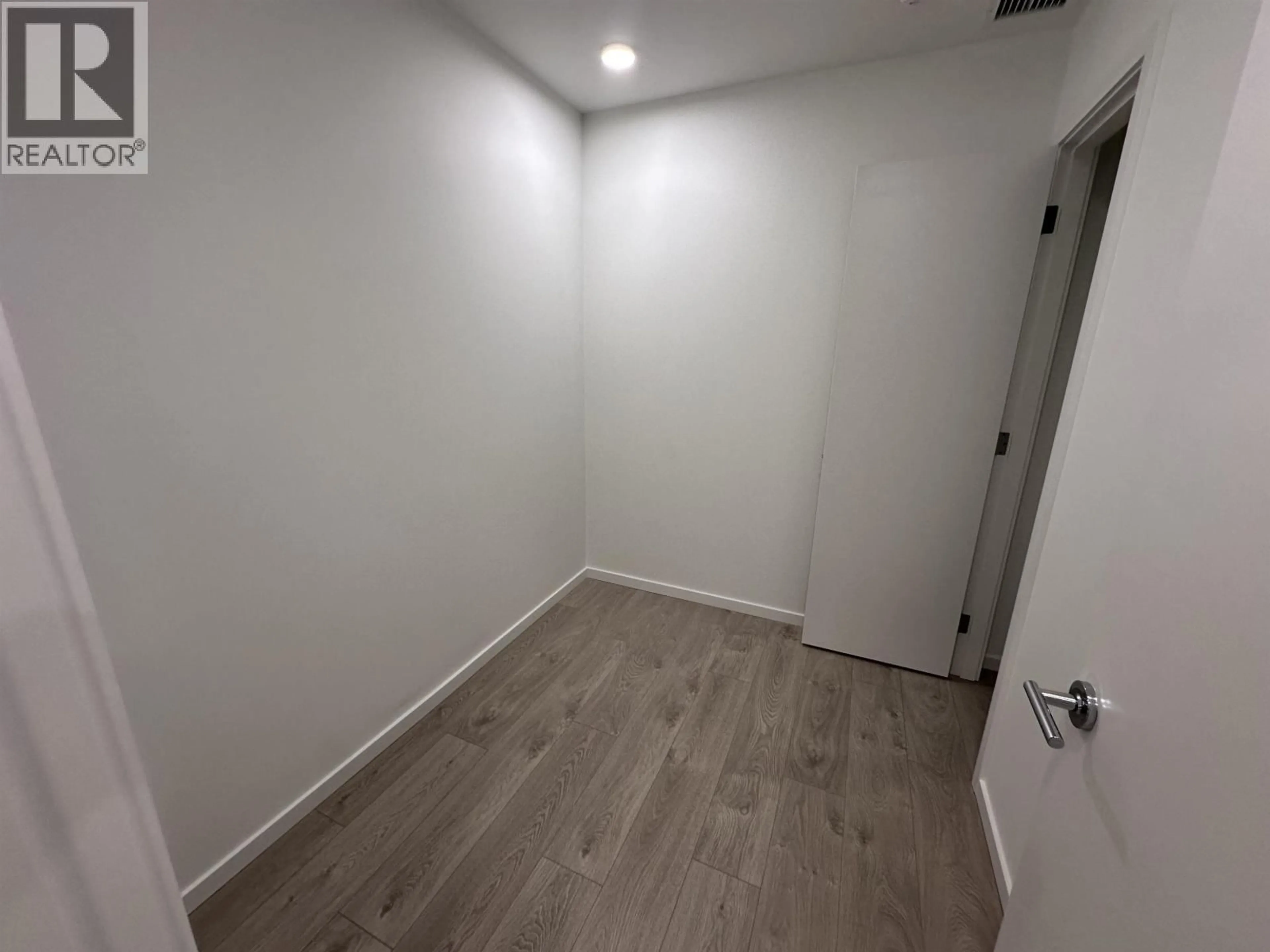 A pic of a room for 301 - 6200 MINORU BOULEVARD, Richmond British Columbia V6Y0M9