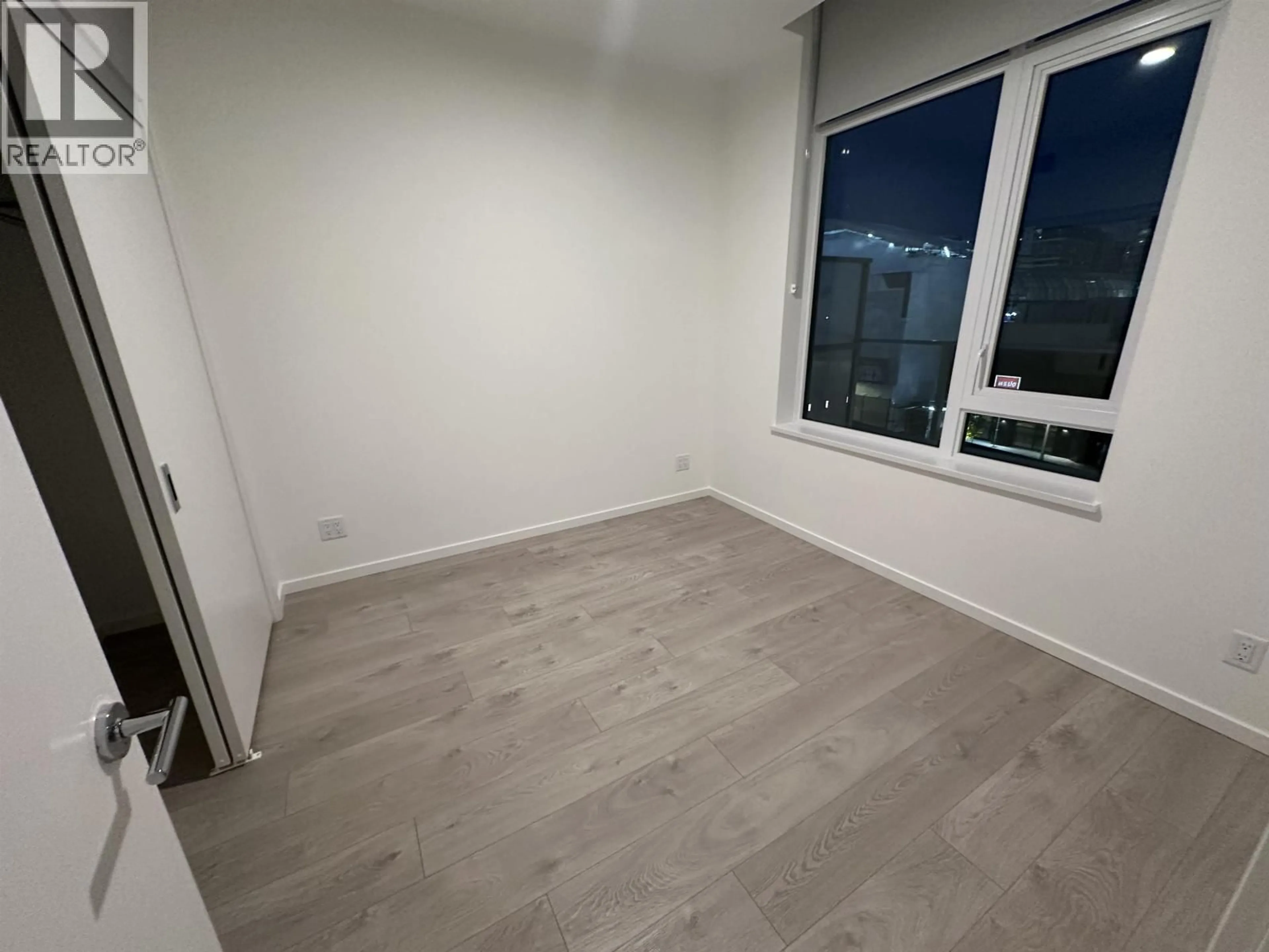 A pic of a room for 301 - 6200 MINORU BOULEVARD, Richmond British Columbia V6Y0M9