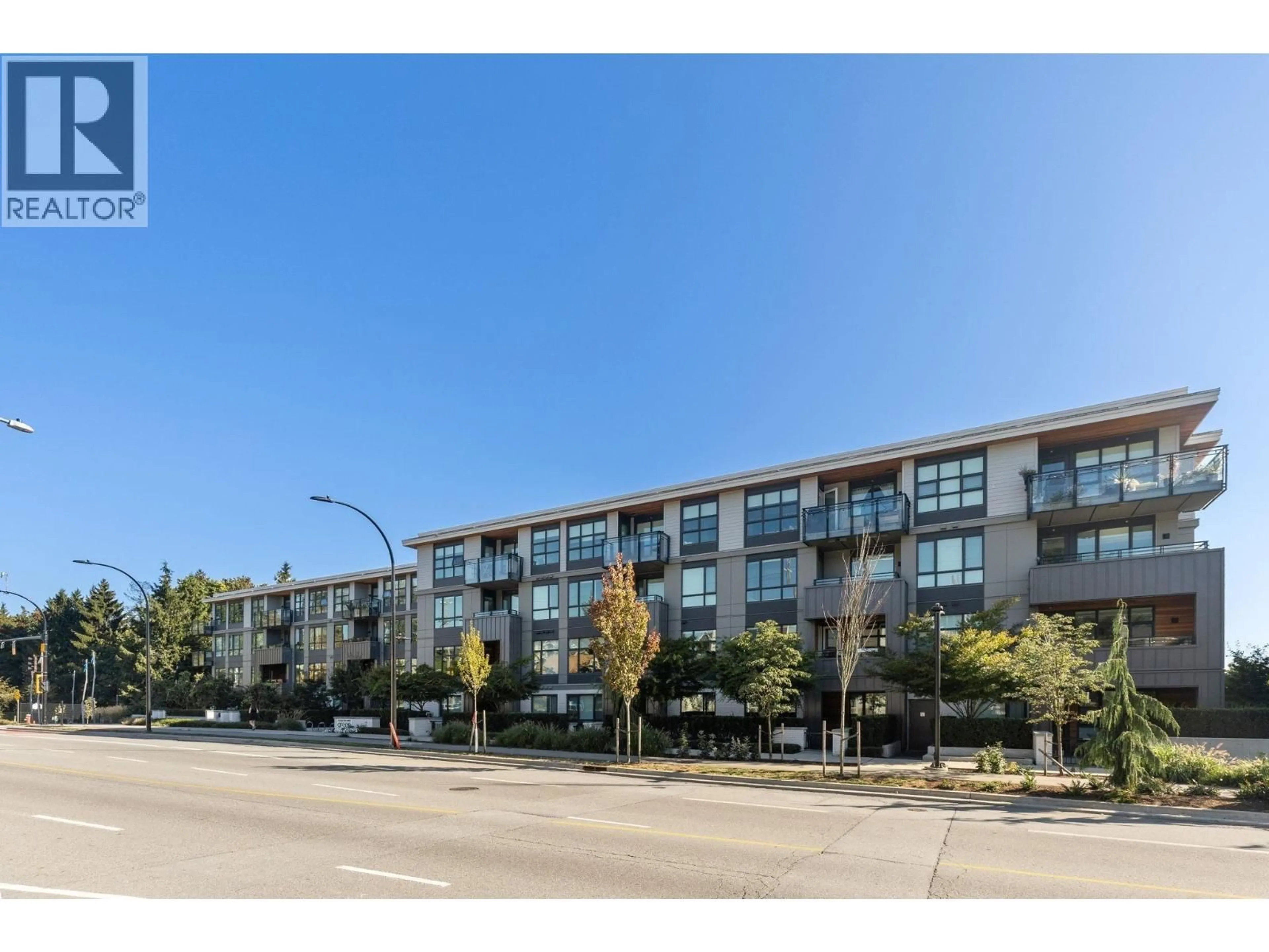 Blurry image for 102 - 747 3RD STREET, North Vancouver British Columbia V7L1G8