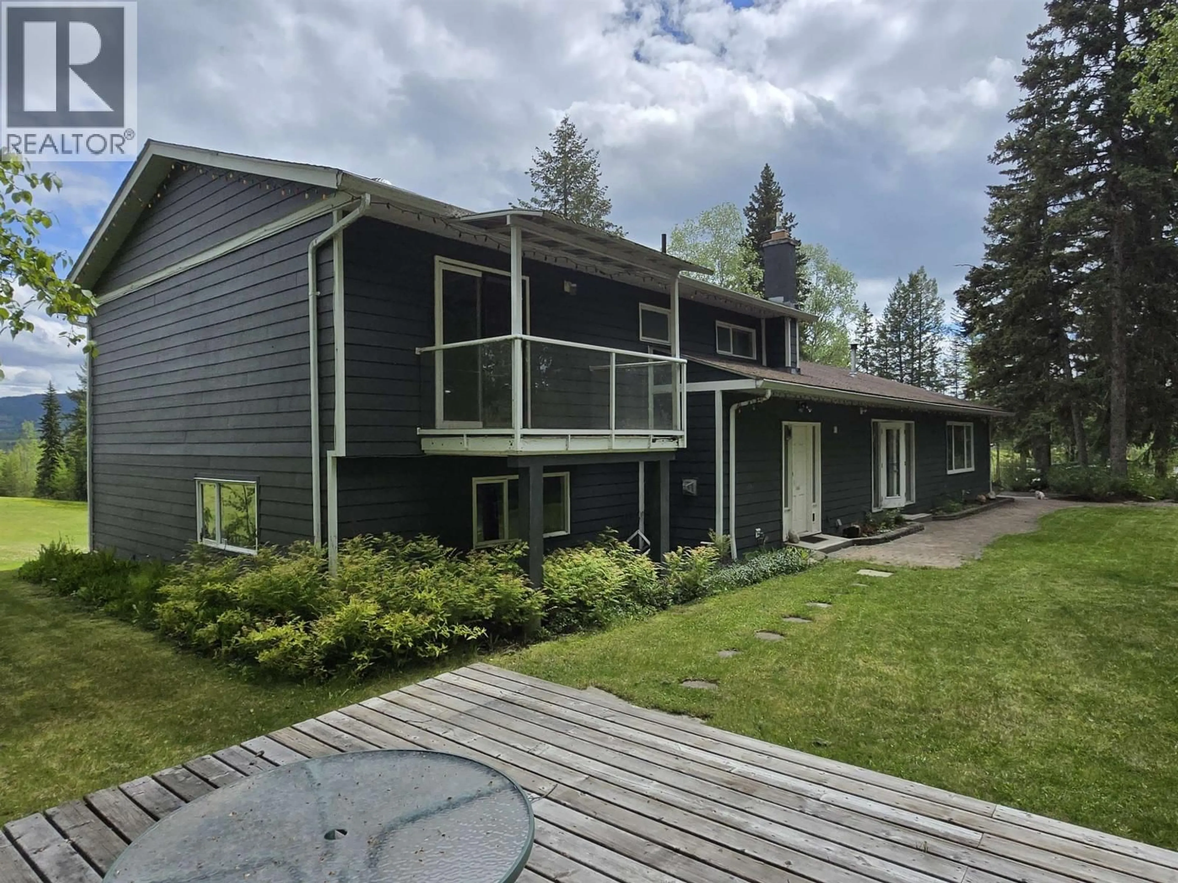 A pic from outside/outdoor area/front of a property/back of a property/a pic from drone, unknown for 2211 SALES ROAD, Quesnel British Columbia V2J6K4
