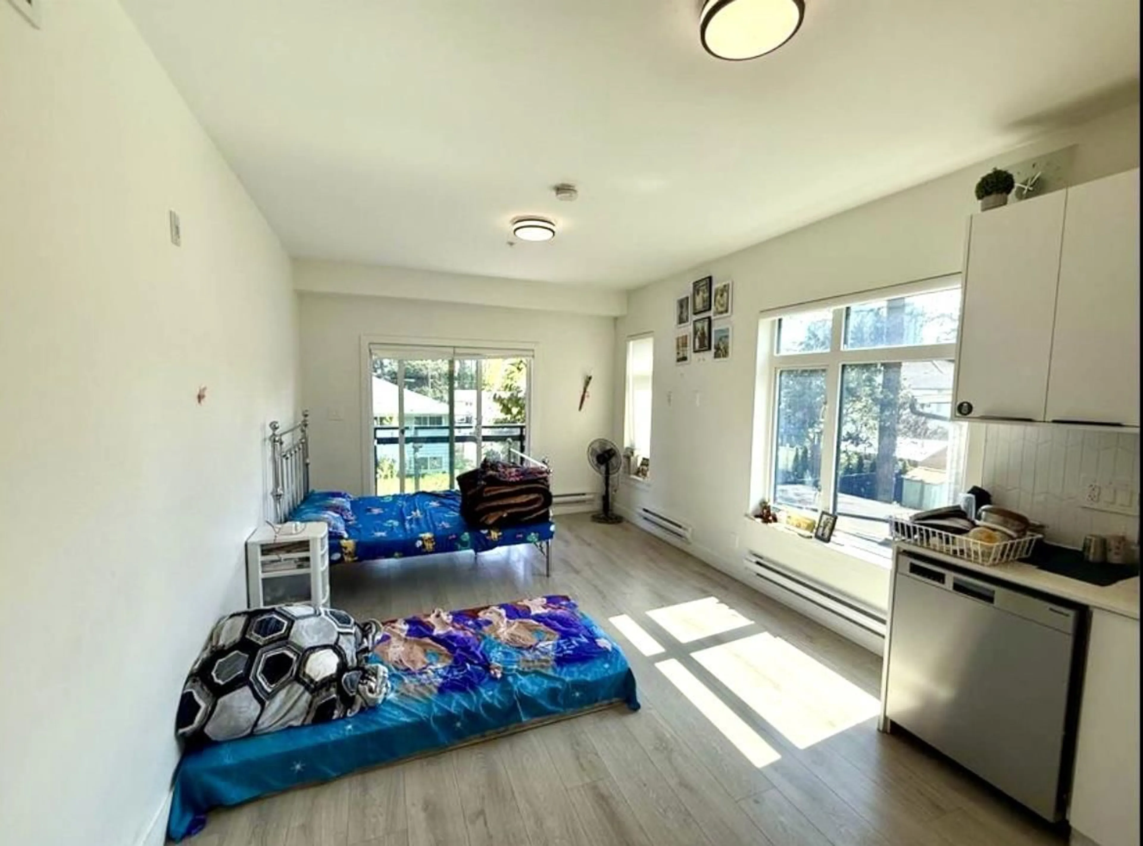 A pic of a room for 202 - 10616 132 STREET, Surrey British Columbia V3T0T3