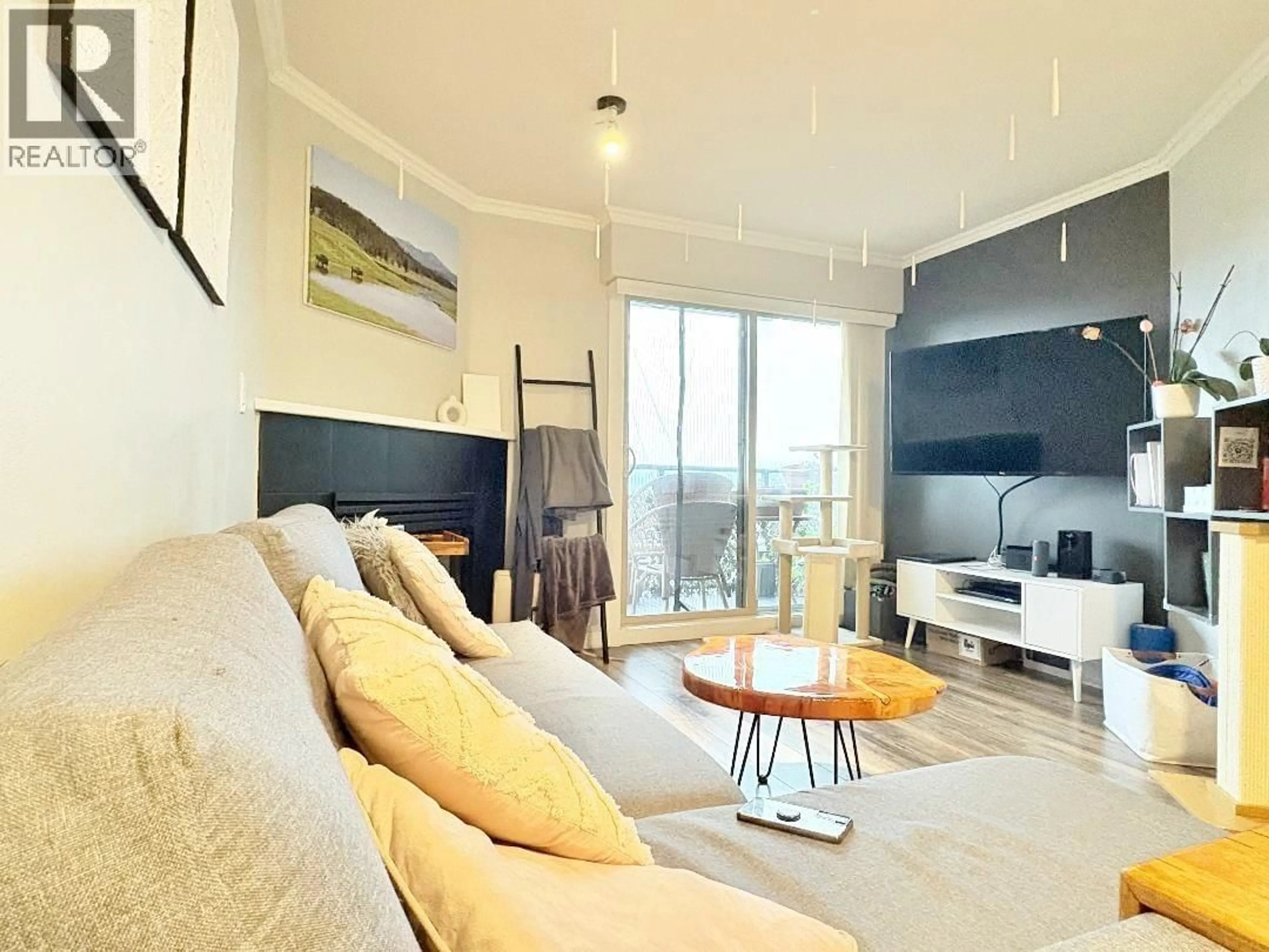 Living room with furniture, wood/laminate floor for 307 - 210 CARNARVON STREET, New Westminster British Columbia V3L1B8