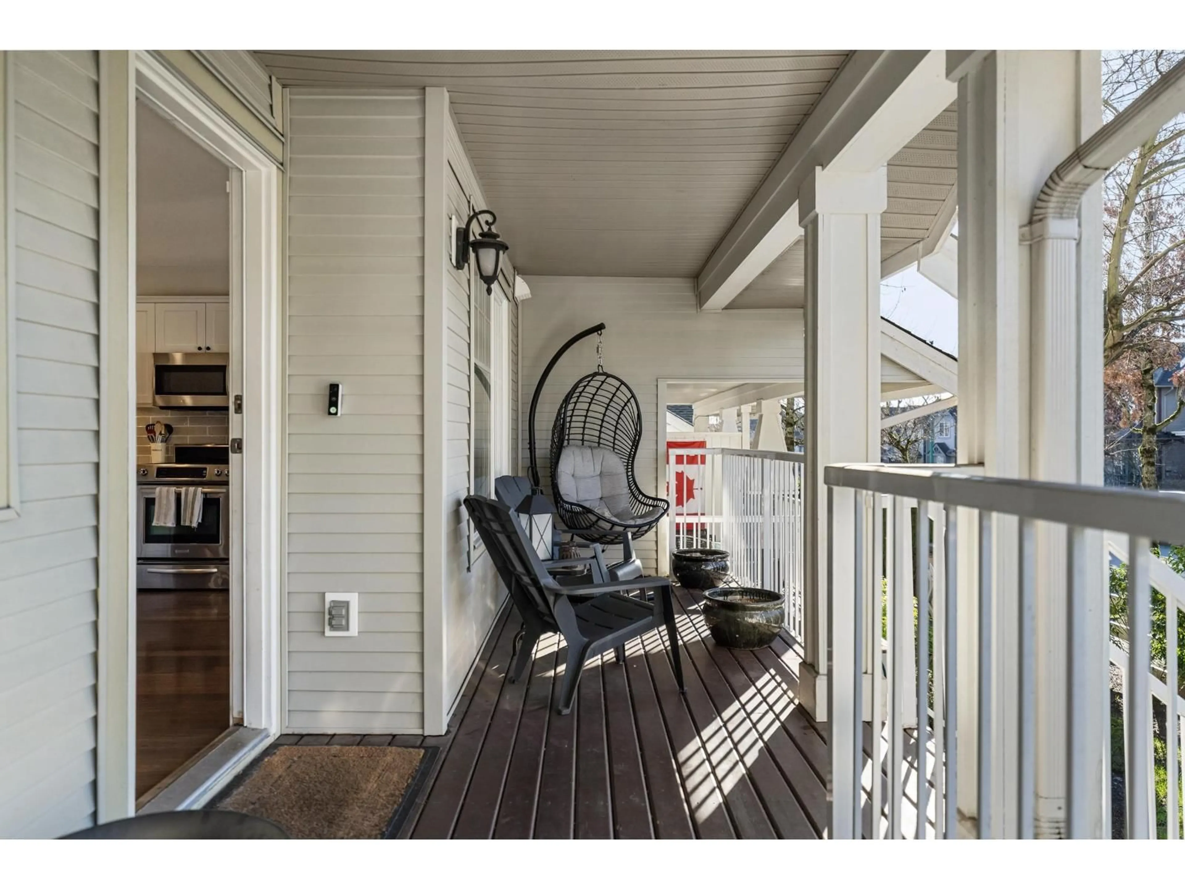 Indoor entryway for 7 - 6568 193B STREET, Surrey British Columbia V4N5S2