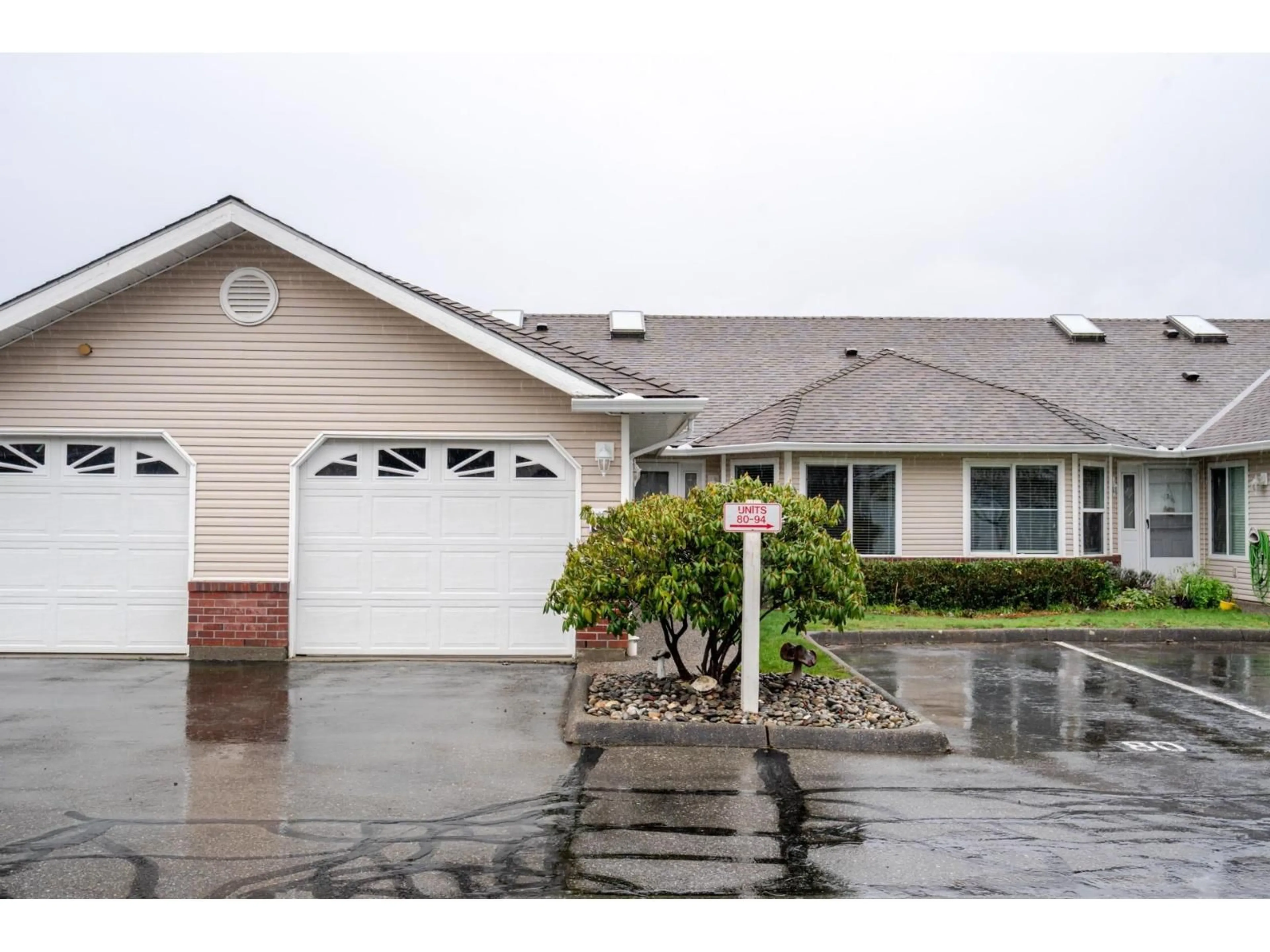 Home with vinyl exterior material, unknown for 80 - 1973 WINFIELD DRIVE, Abbotsford British Columbia V3G1K6