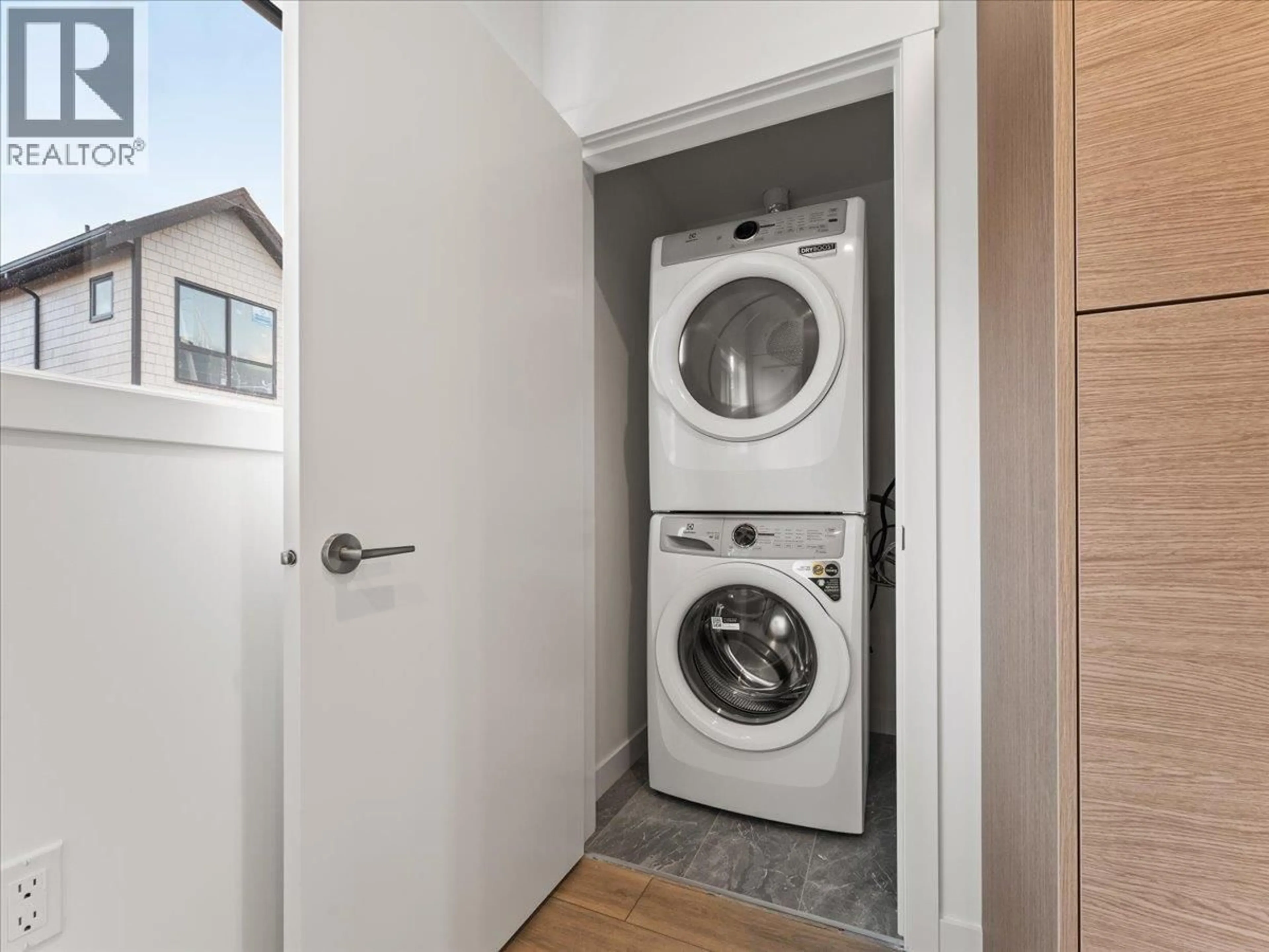 Laundry room for 20 - 4337 BOUNDARY ROAD, Richmond British Columbia V6V0C4