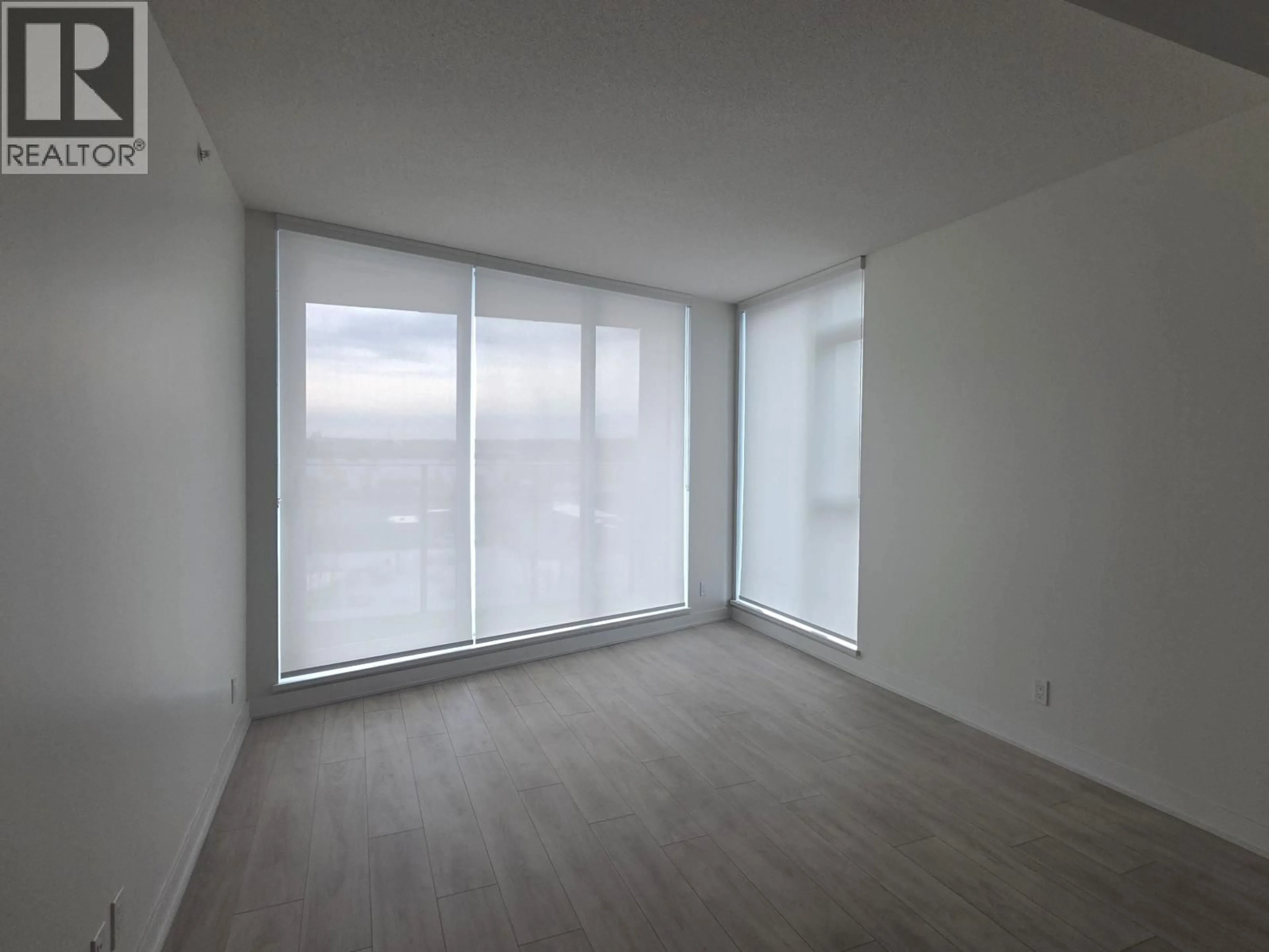 A pic of a room for 405 - 1401 HUNTER STREET, North Vancouver British Columbia V7J0E2
