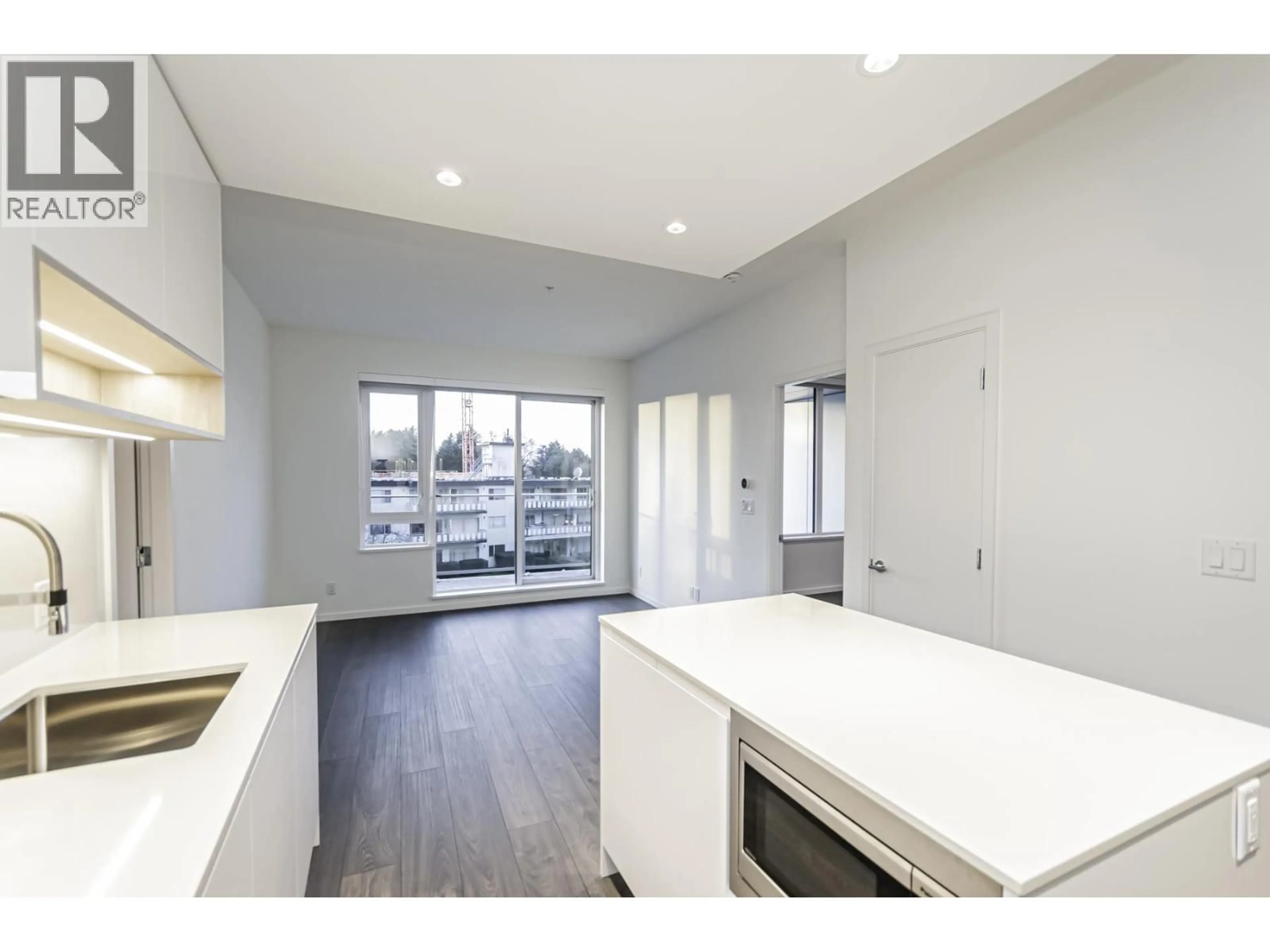 Open concept kitchen, unknown for 311 - 6300 MINORU BOULEVARD, Richmond British Columbia V6Y0N1