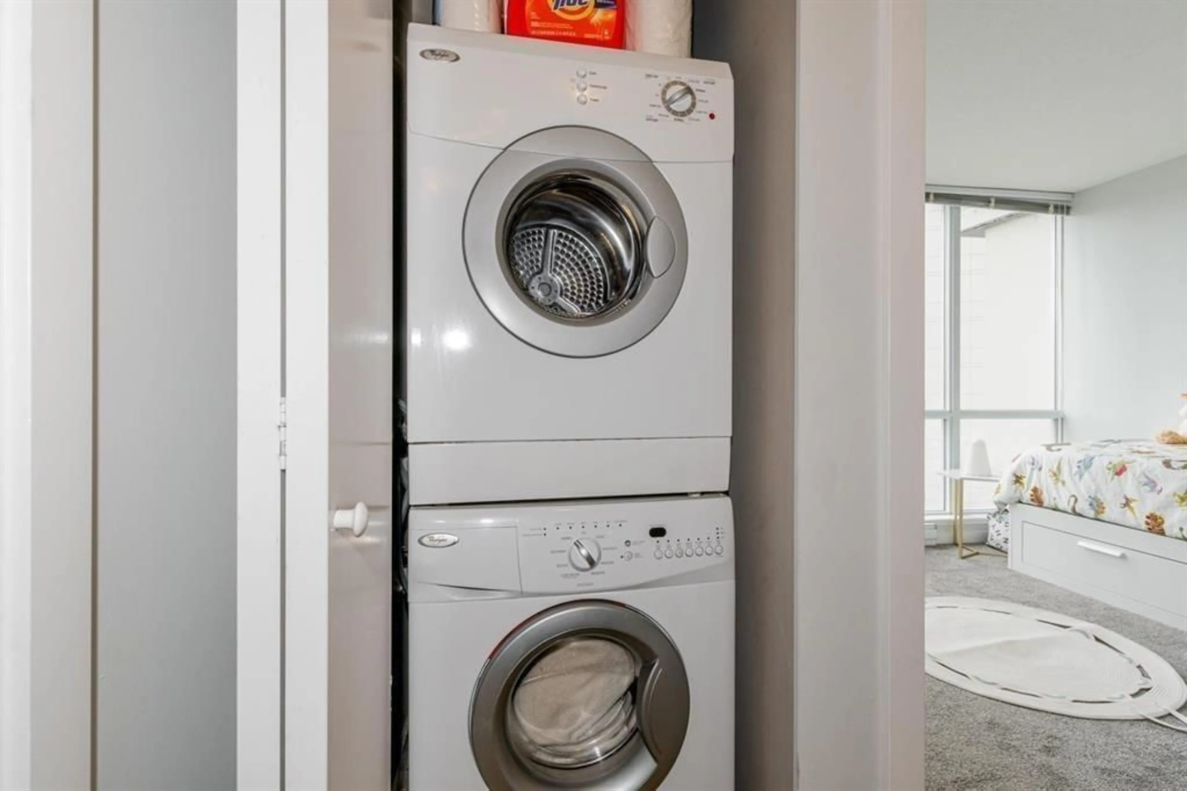 Laundry room for 809 - 9981 WHALLEY BOULEVARD, Surrey British Columbia V3T0G6