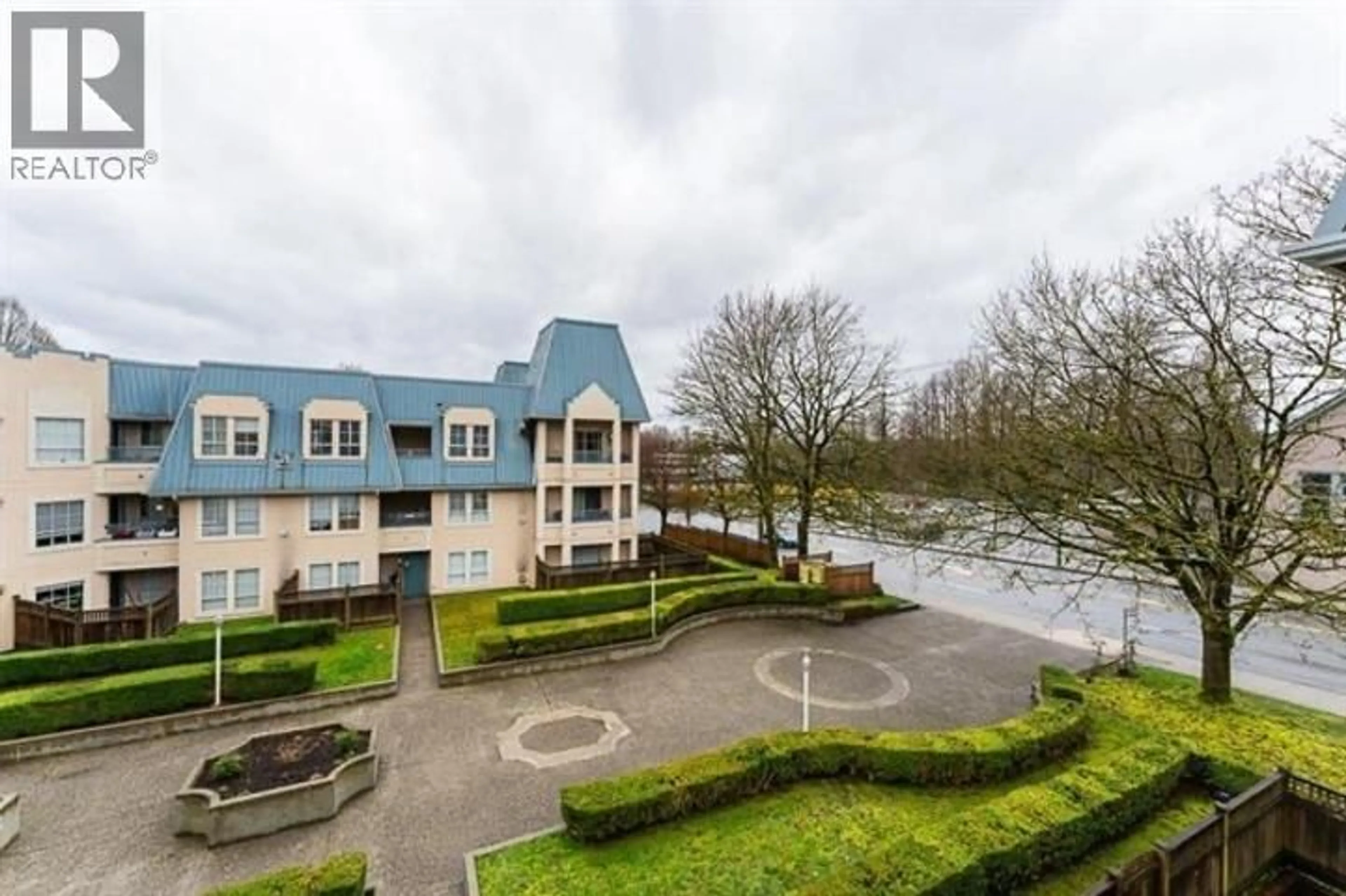 A pic from outside/outdoor area/front of a property/back of a property/a pic from drone, water/lake/river/ocean view for 308 - 295 SCHOOLHOUSE STREET, Coquitlam British Columbia V3K6X5