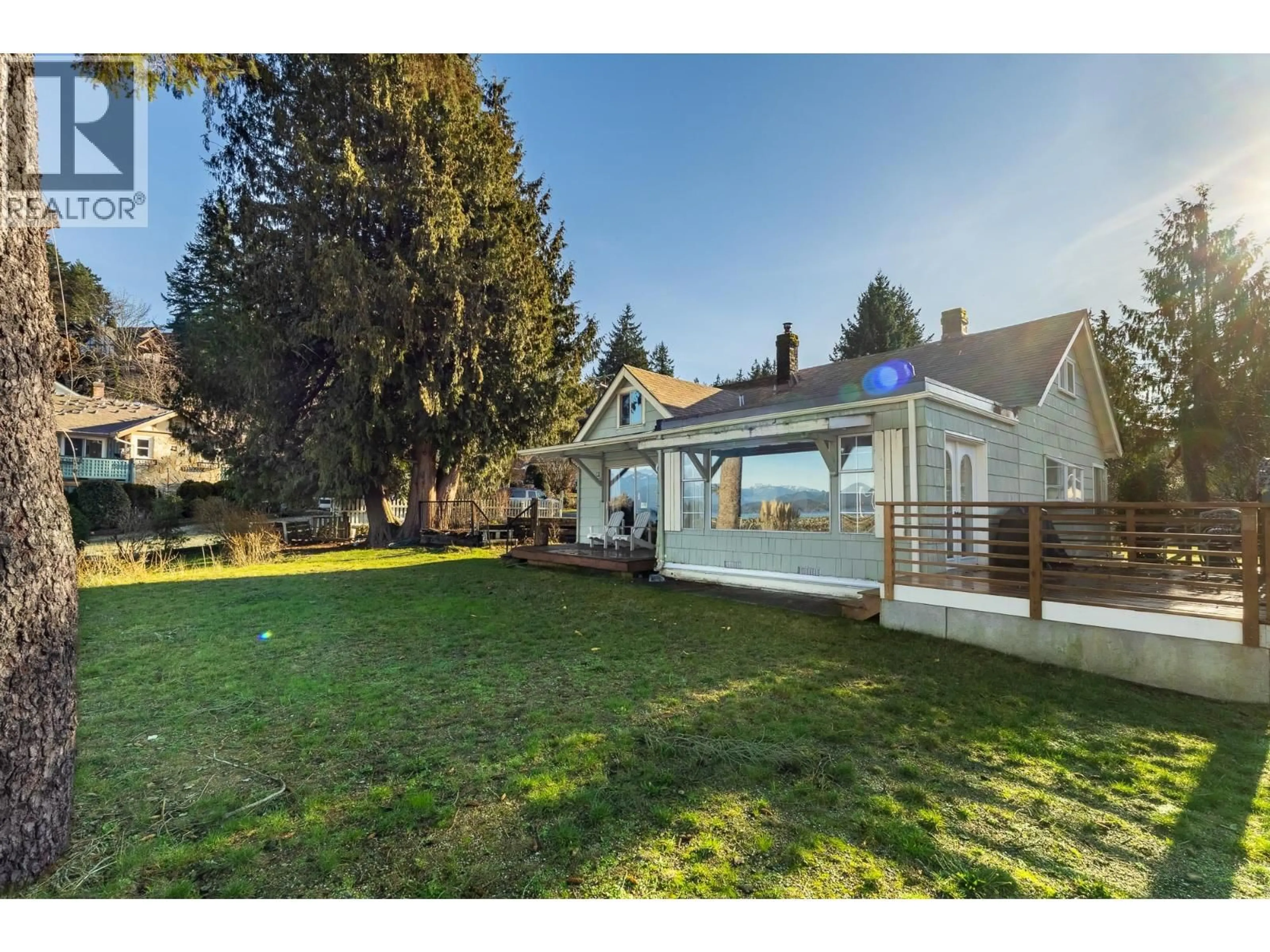 A pic from outside/outdoor area/front of a property/back of a property/a pic from drone, mountain view for 636 BAY ROAD, Gibsons British Columbia V0N1V8