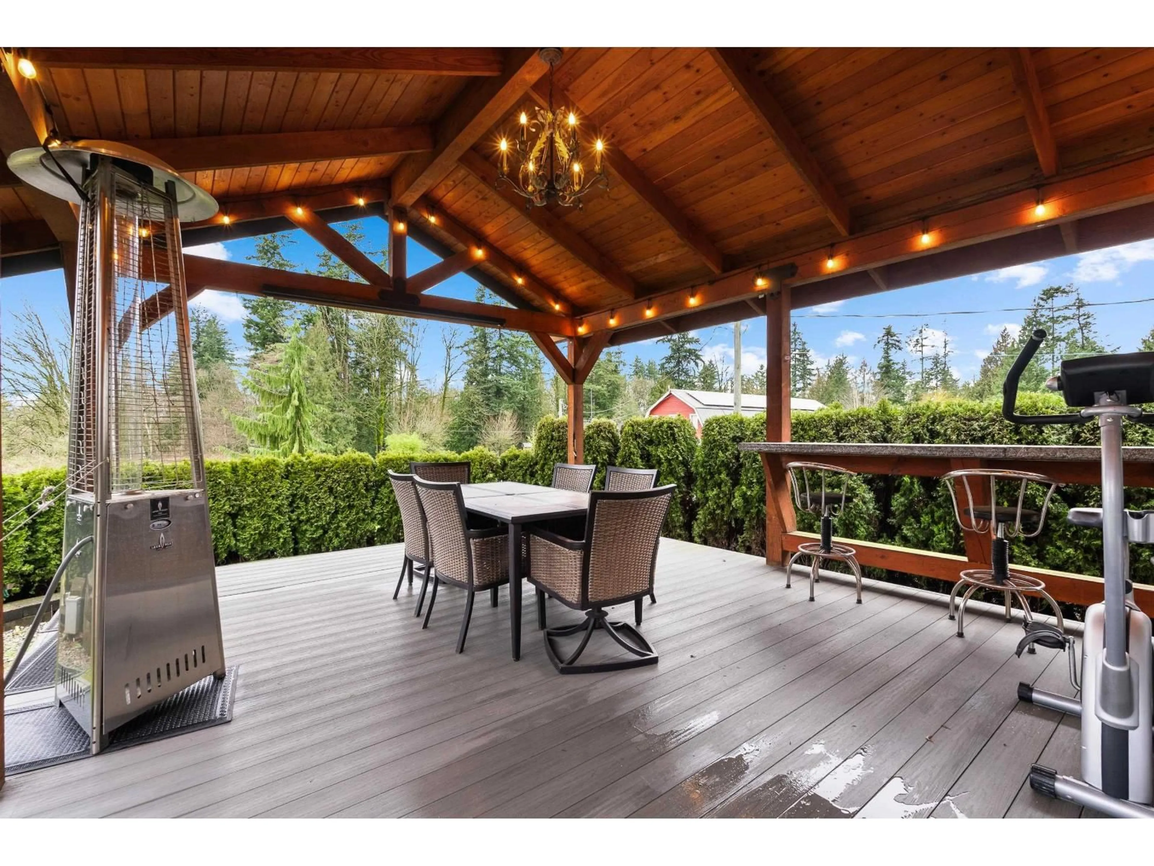 Patio, unknown for 2147 216 STREET, Langley British Columbia V2Z1P6