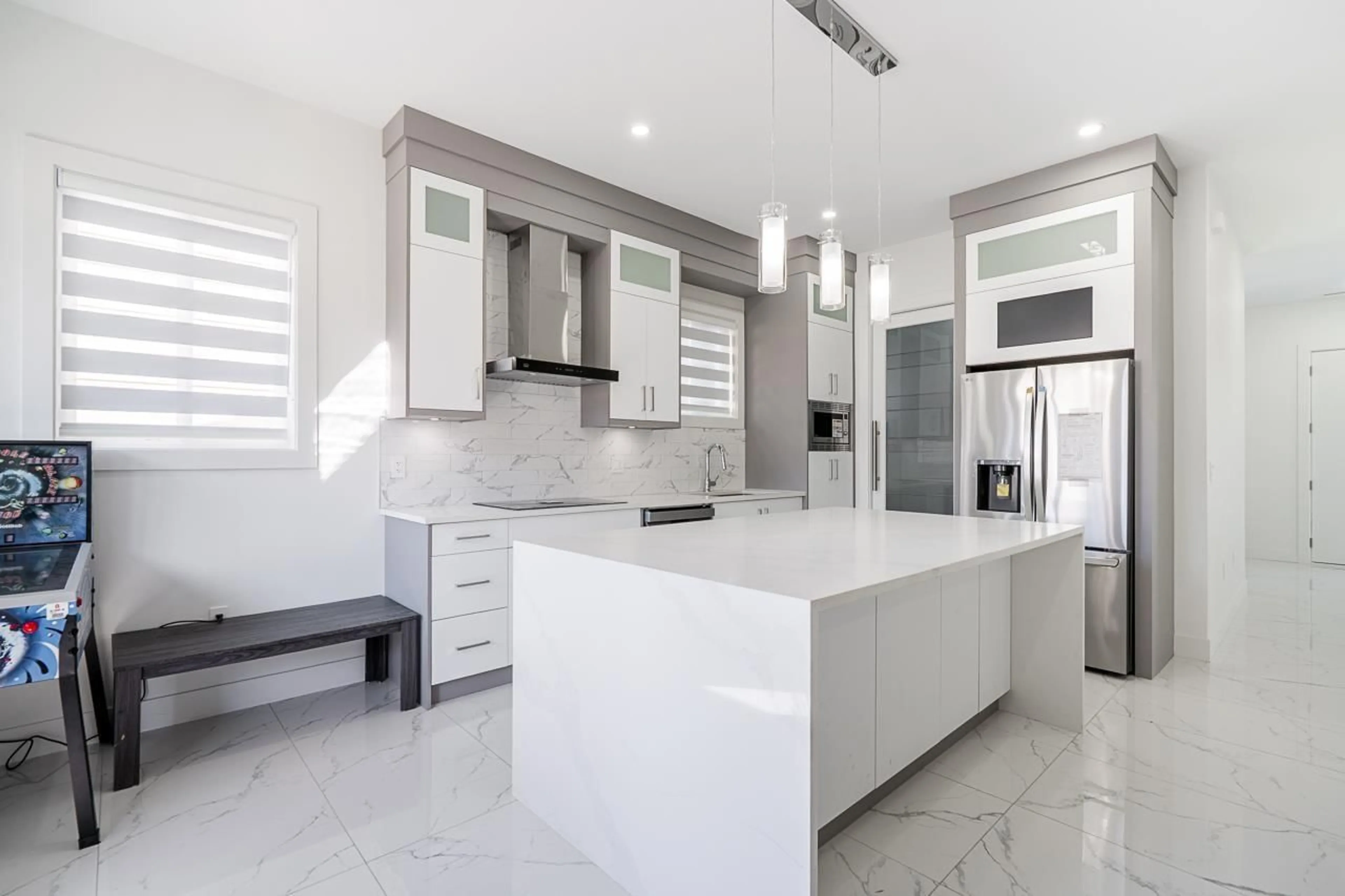 Contemporary kitchen, ceramic/tile floor for 6261 148 STREET, Surrey British Columbia V3S3T1