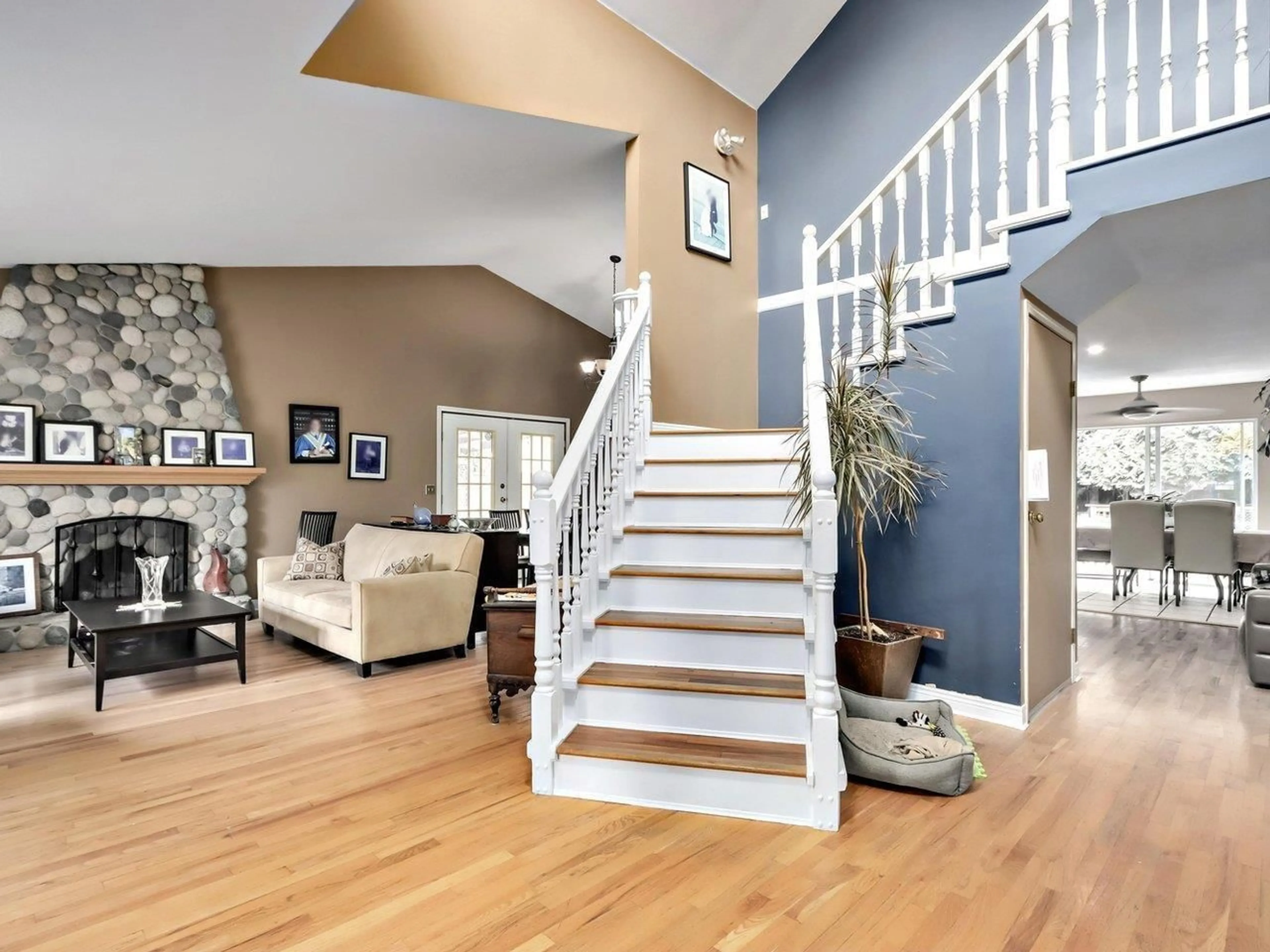 Unknown for 7361 149A STREET, Surrey British Columbia V3S3H4