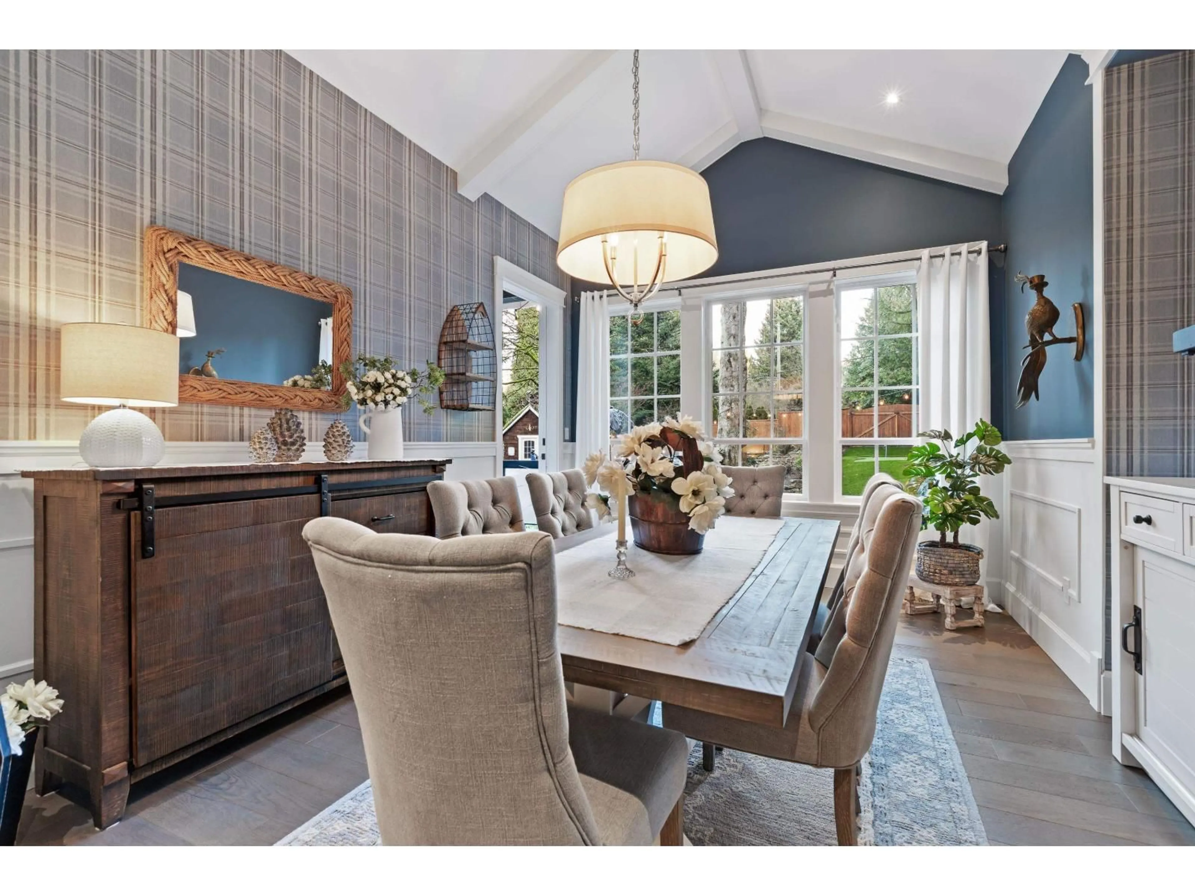 Dining room, unknown for 2608 CEDAR DRIVE, Surrey British Columbia V4A3K6