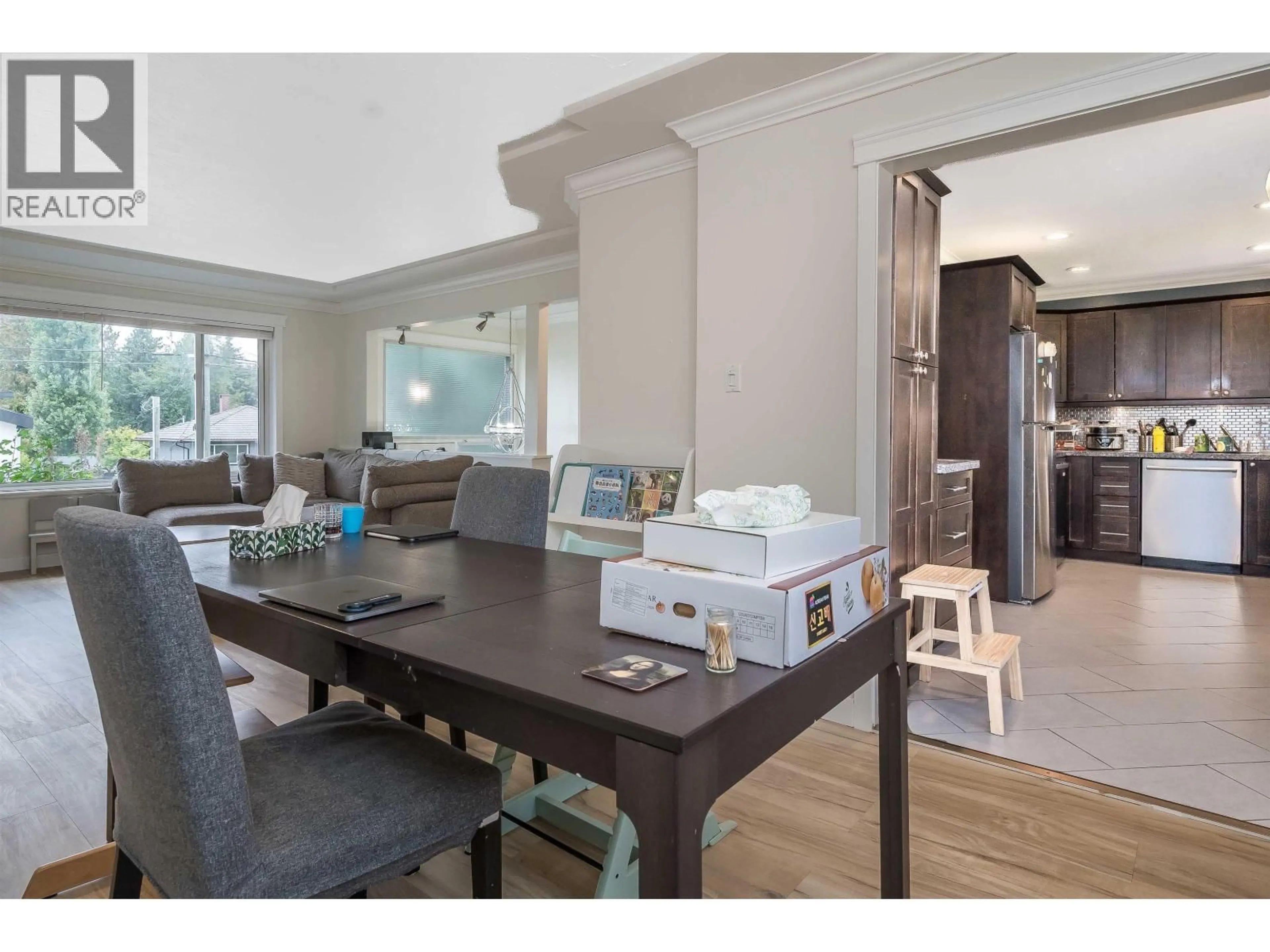 Open concept kitchen, wood/laminate floor for 1634 HARBOUR DRIVE, Coquitlam British Columbia V3J5V8